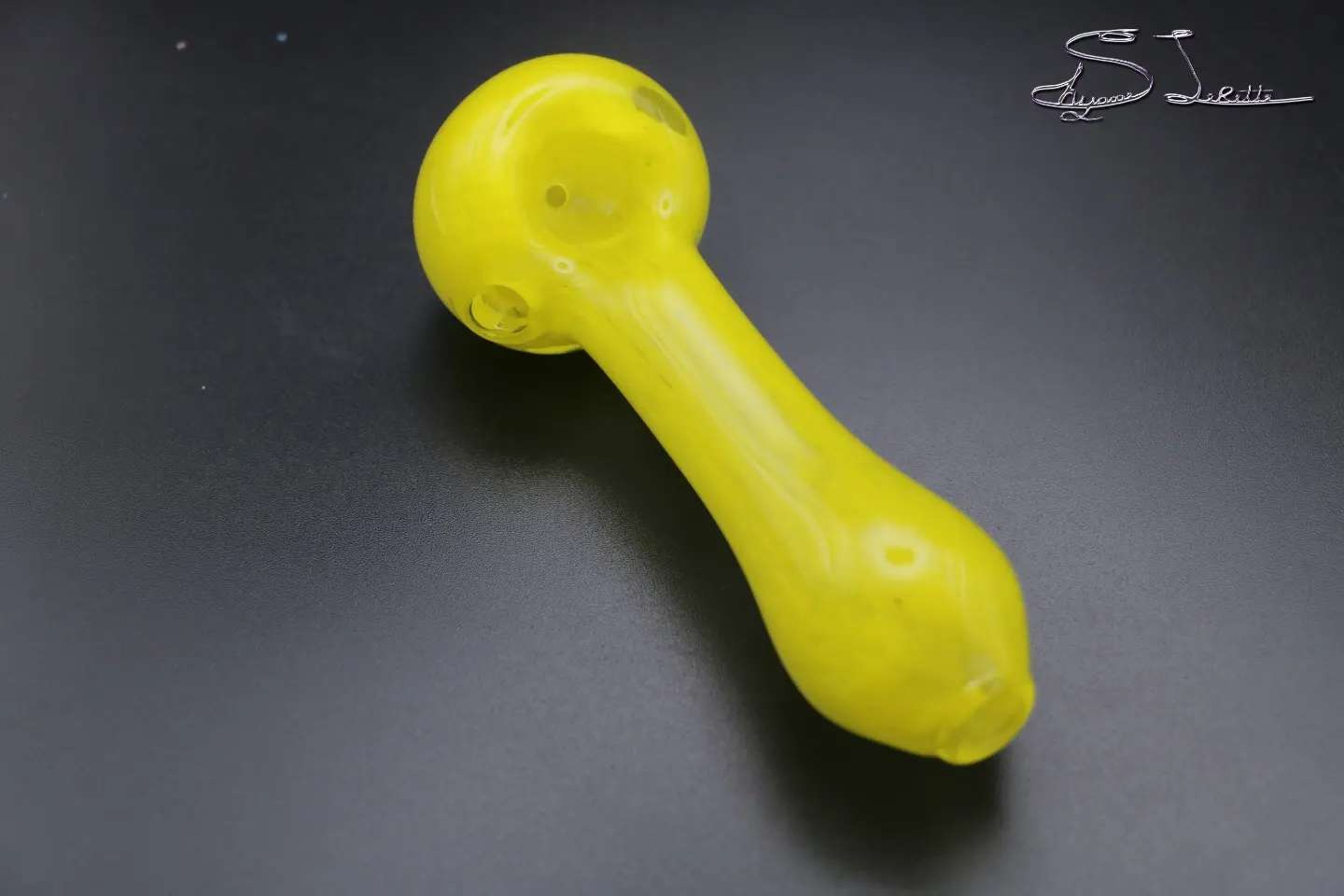 Preview pic of Yellow dry spoon