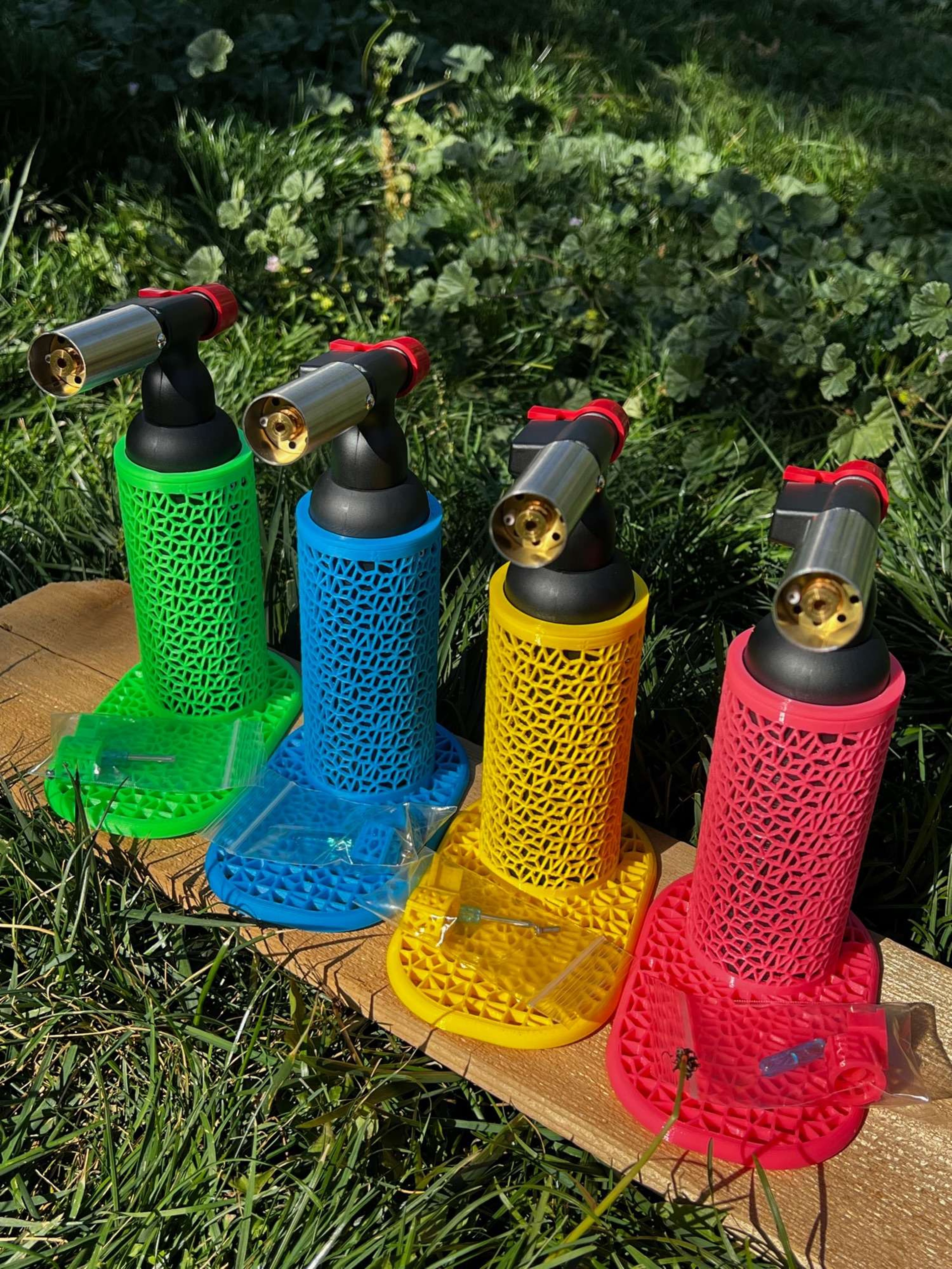 Preview pic of Torches and Accessories