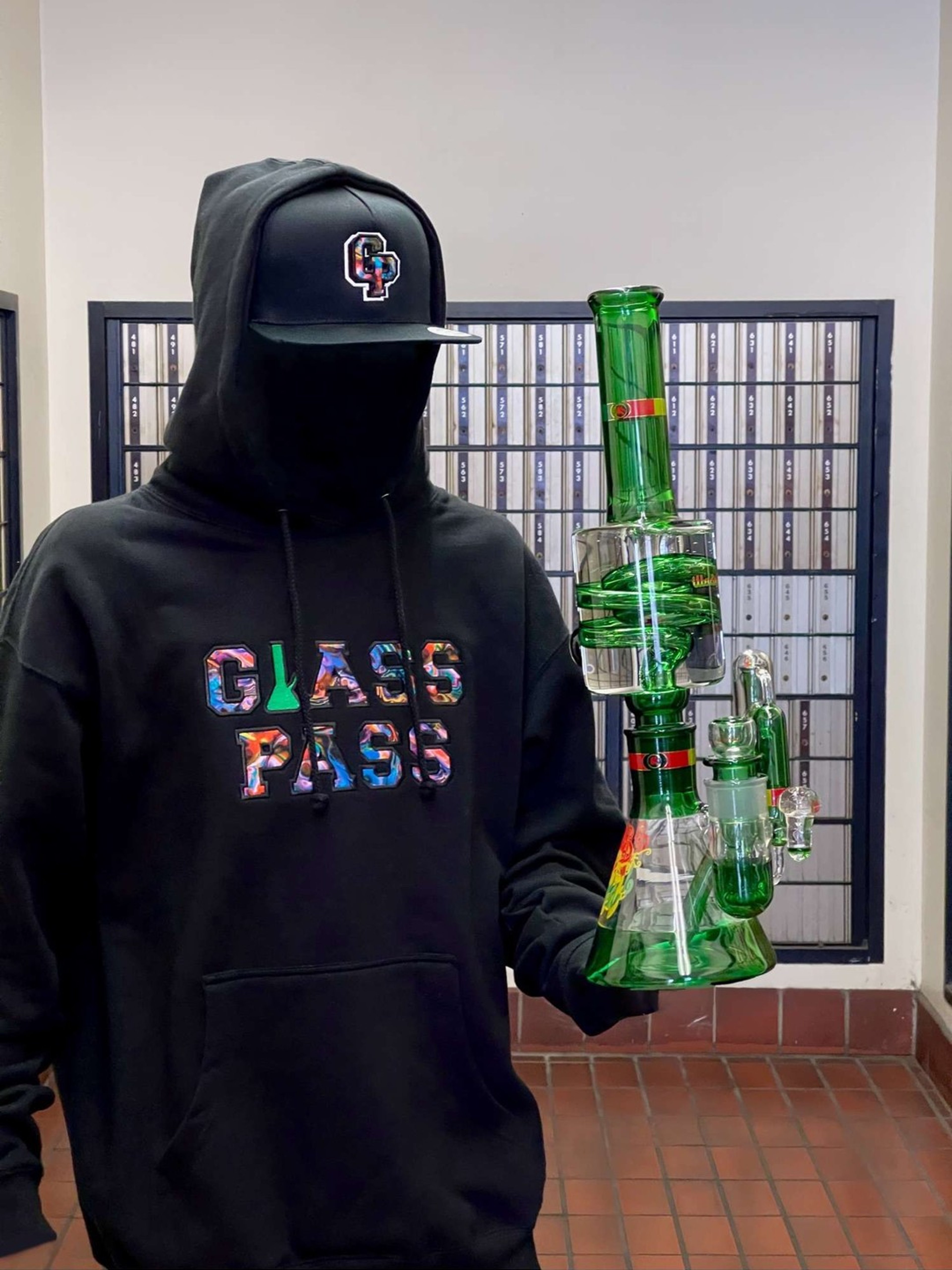 Preview pic of GlassPass Hoodies n Hats + Free Lighter/Stickers!