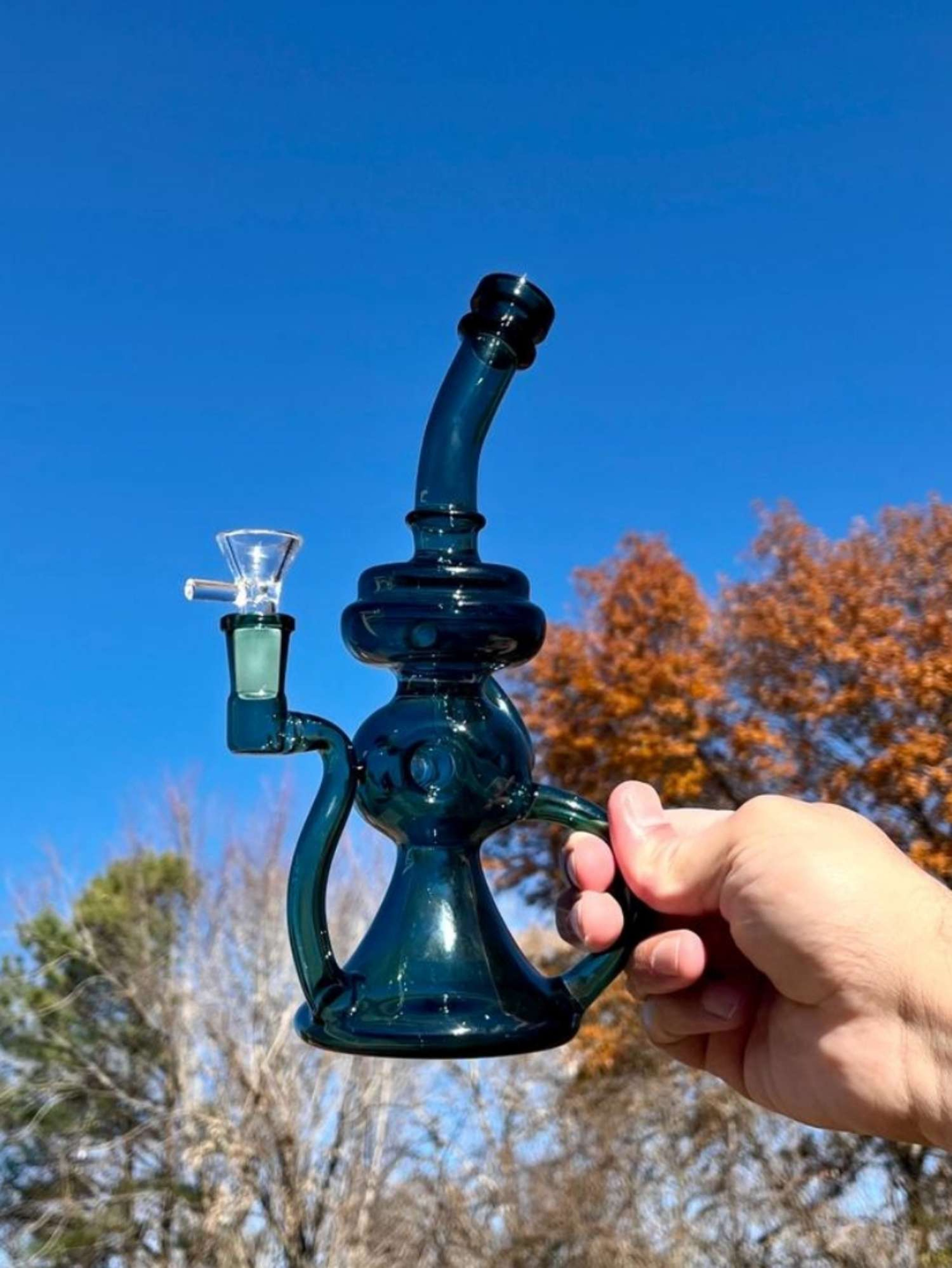 10" Green Klein Vortex Recycler Beaker Dab Rig Or Bong
image 0