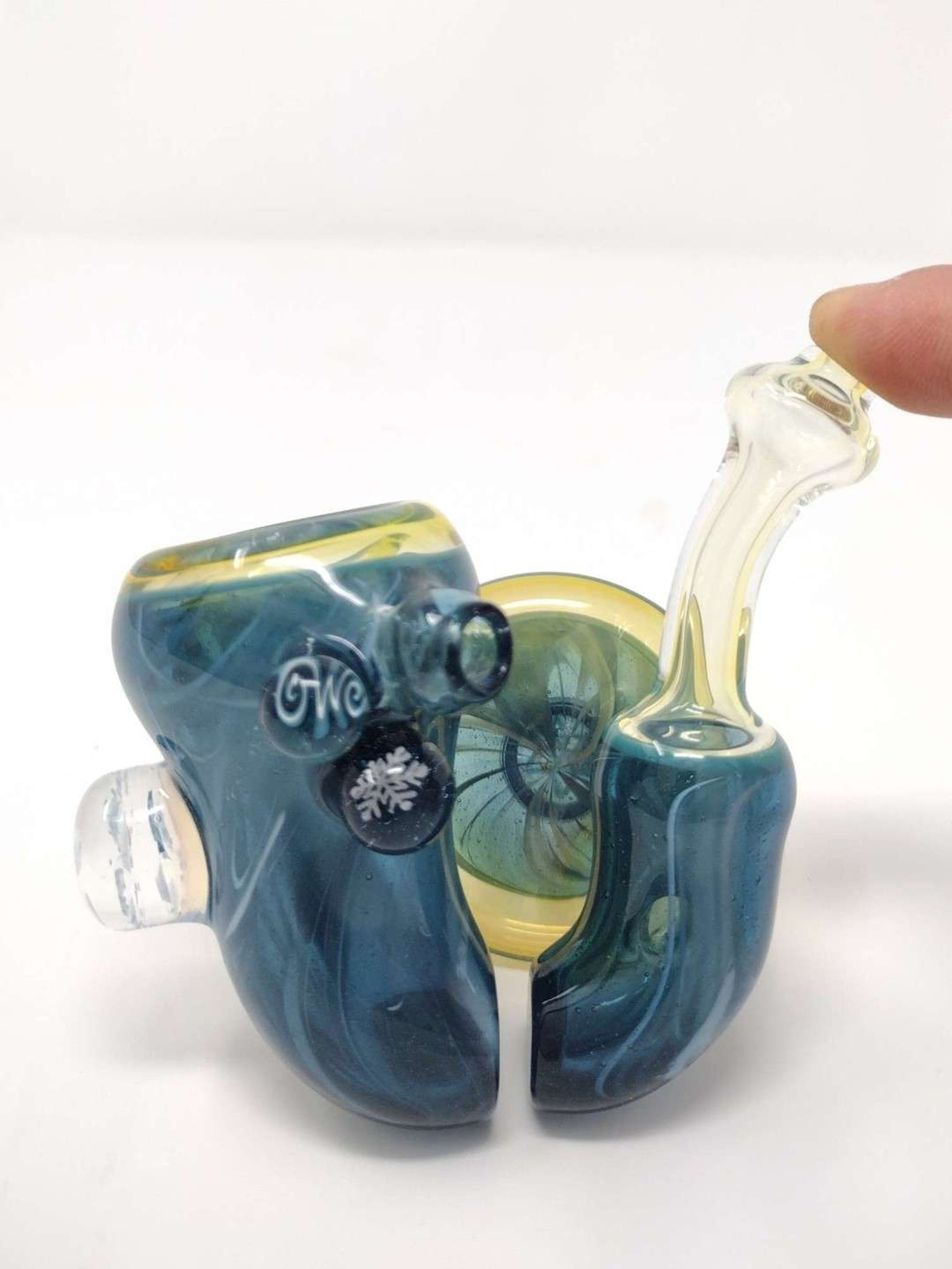 Chaka glass and rilly Reynolds colab image 0