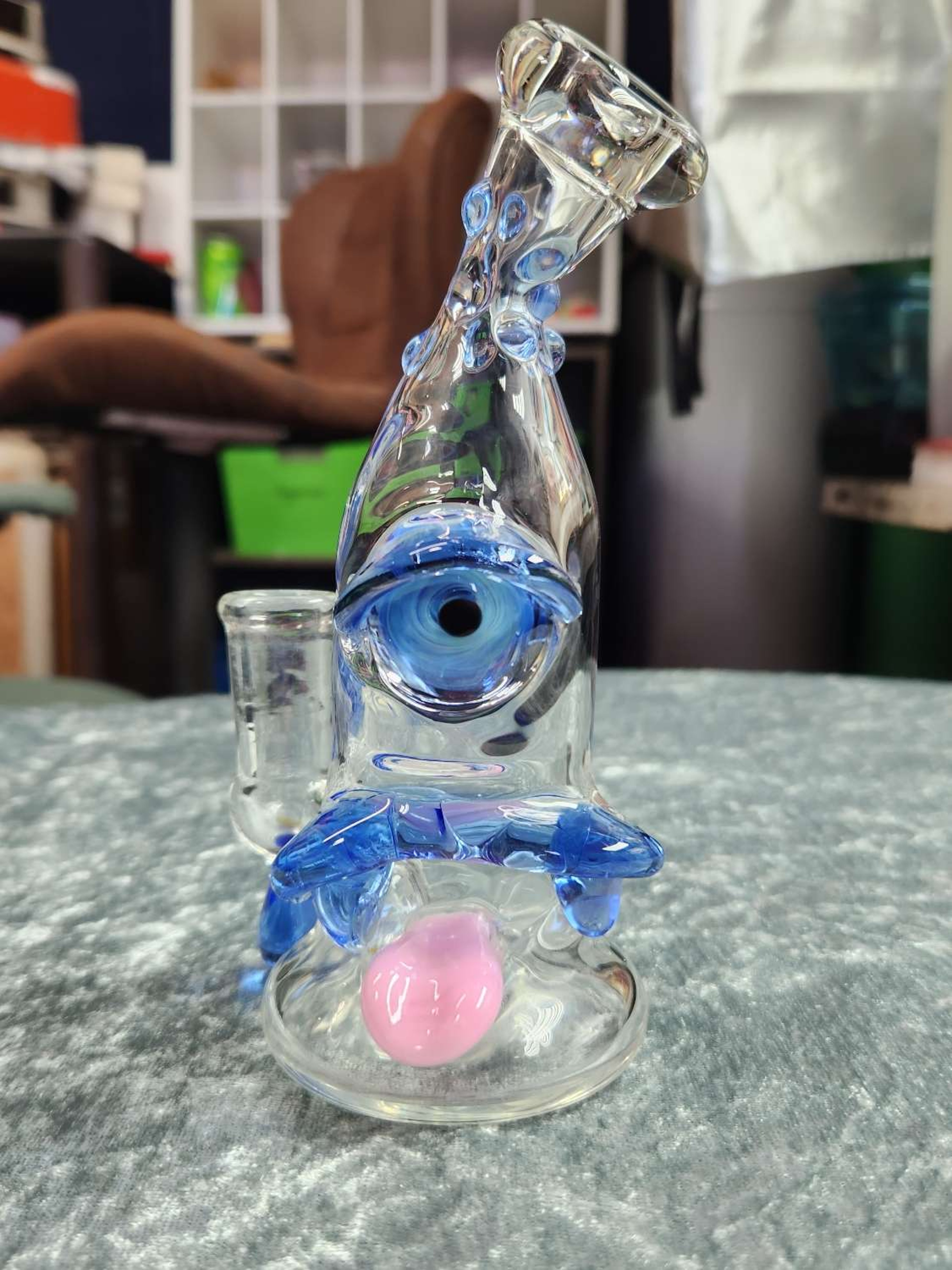 Preview pic of Eyeballglass signed