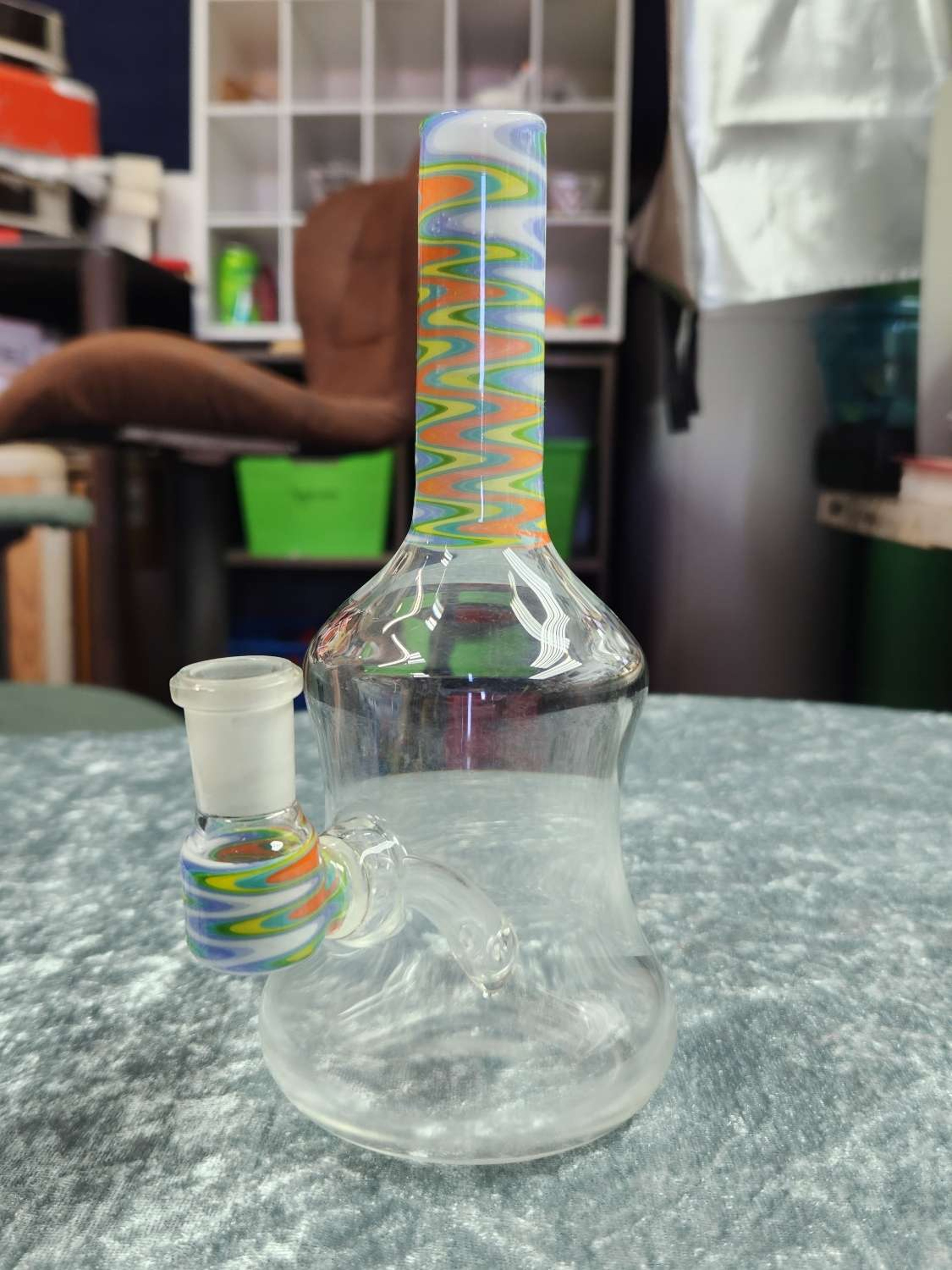 Preview pic of Dg_glass wig wag