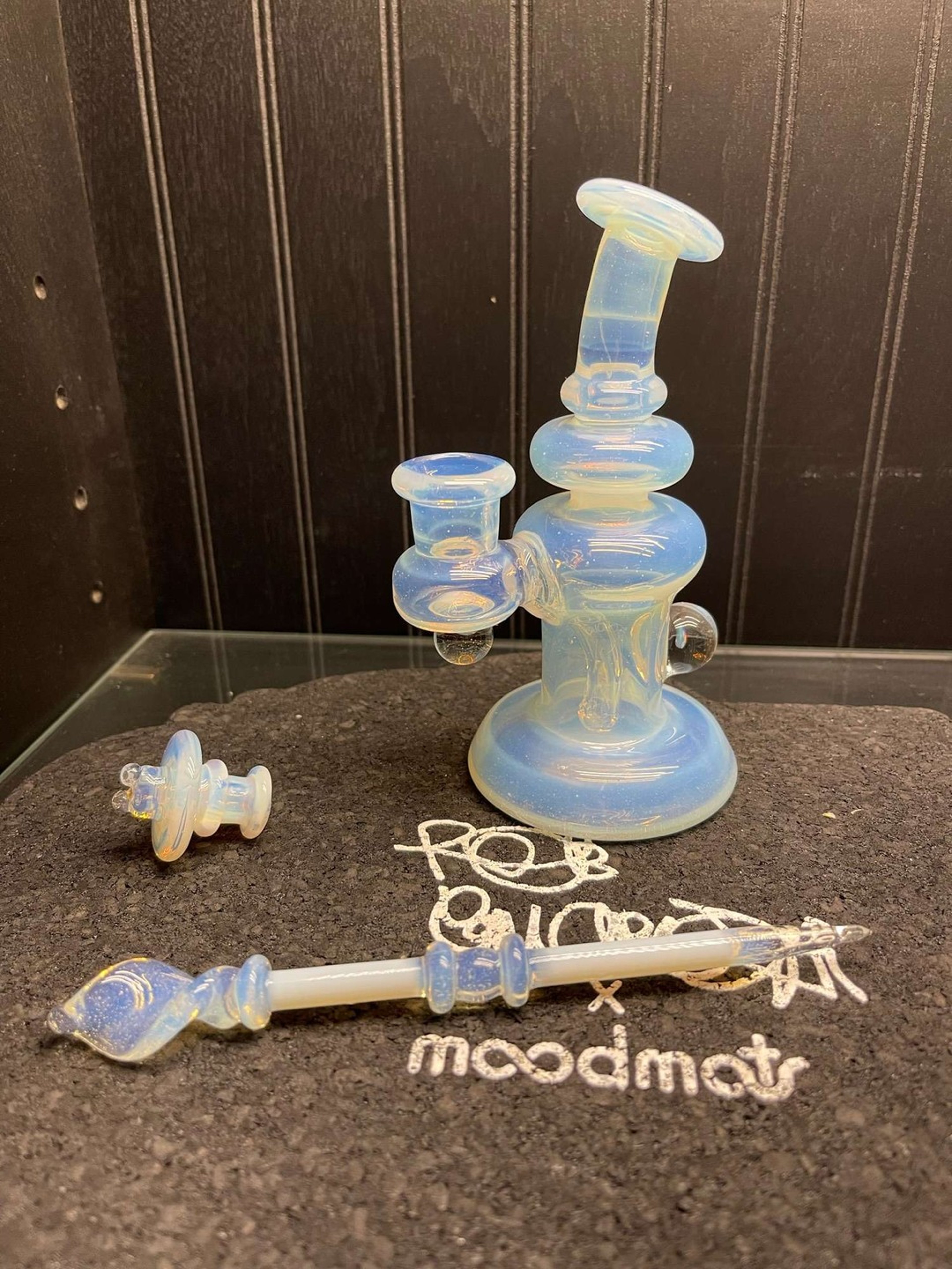 Glass wizard banger hanger image 0