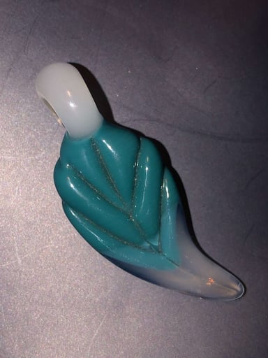 Preview pic of Teal leaf