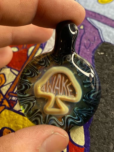 Preview pic of Awake mushroom pendant 