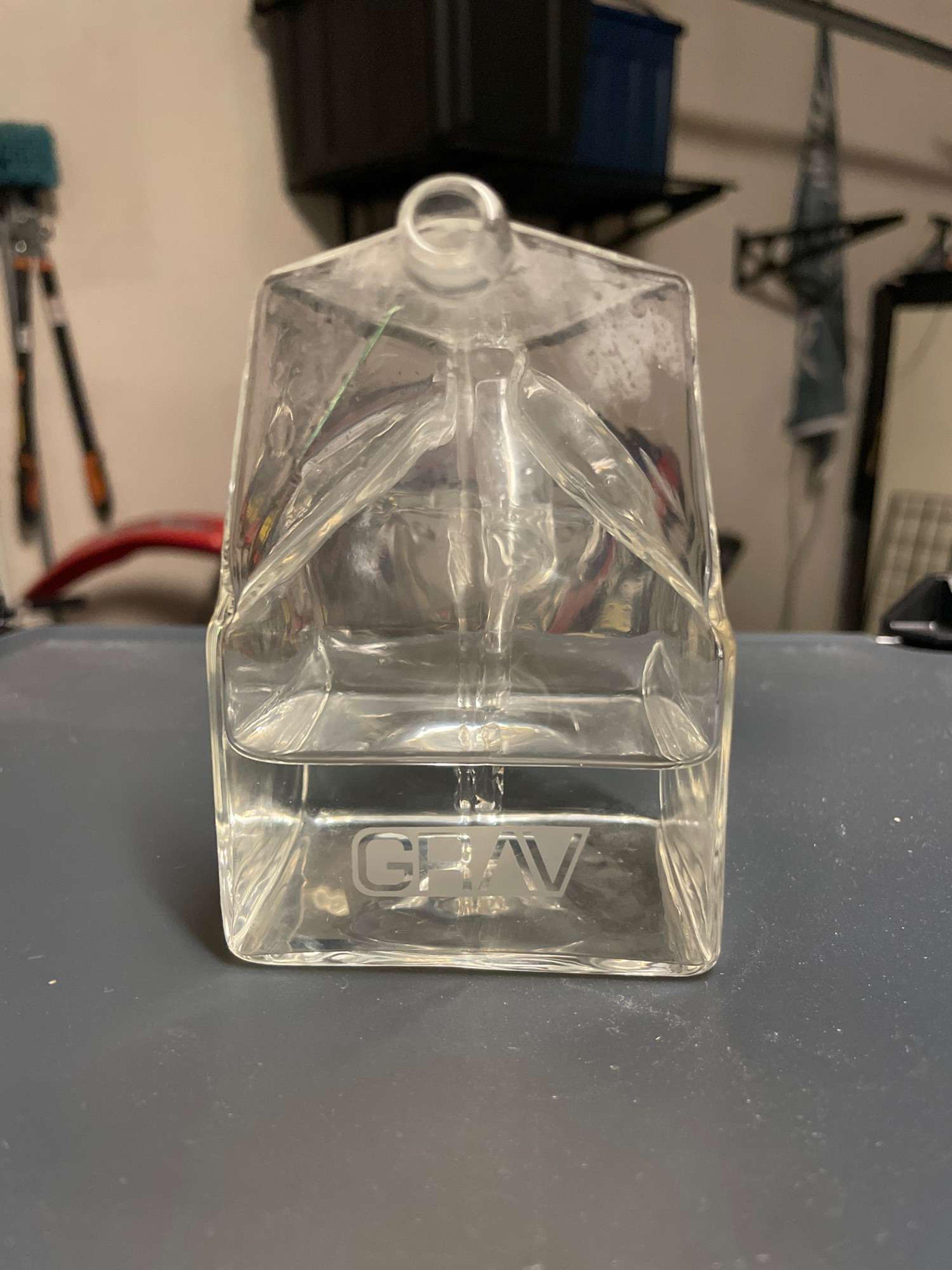 Preview pic of GRAV glass milk carton clear 