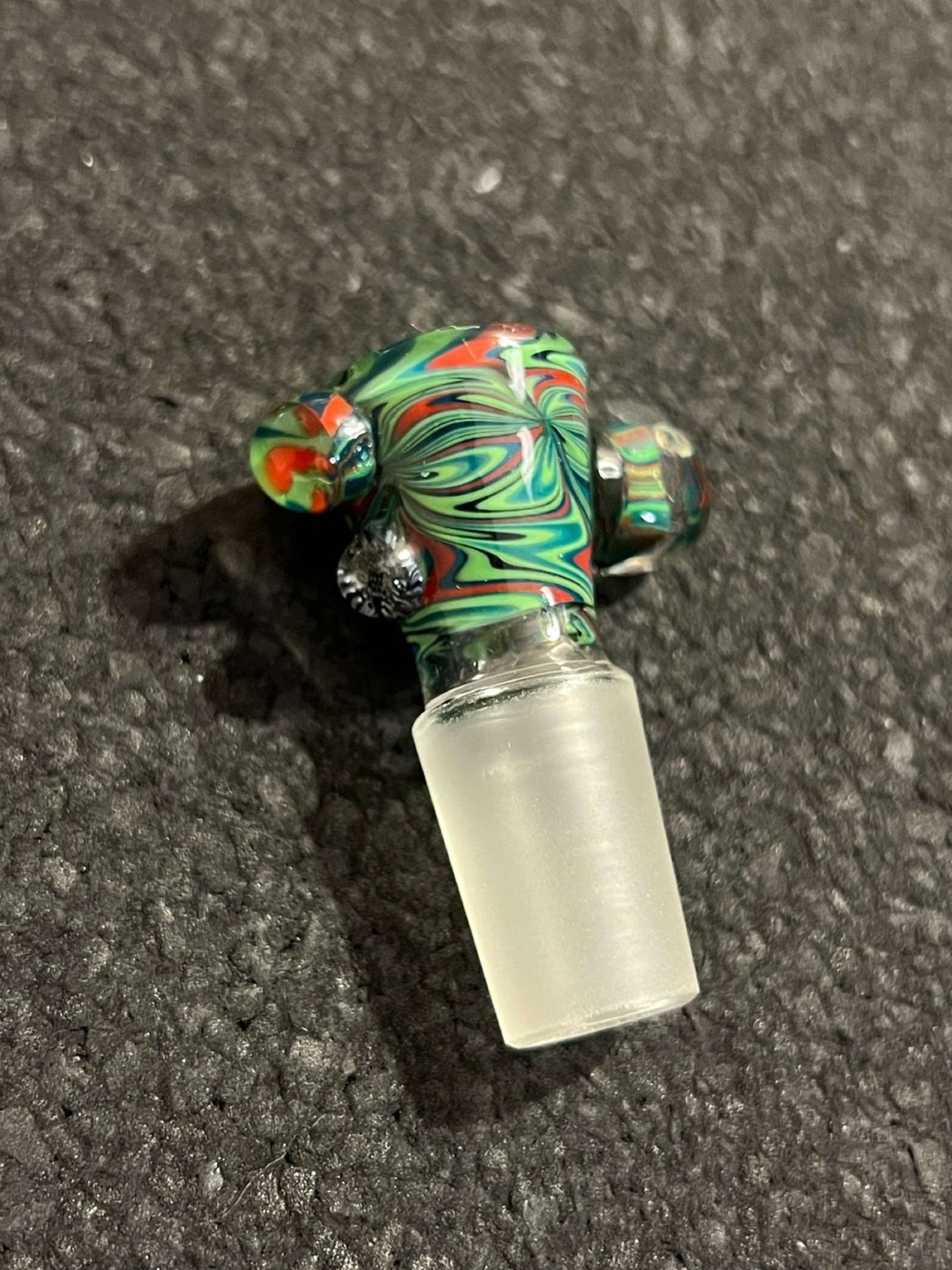 18mm WORKED KSR Glass 4 hole bowl image 0