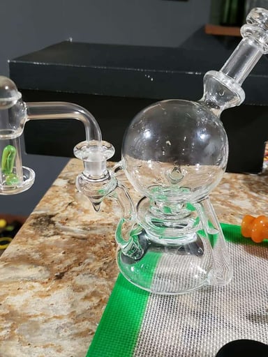 Preview pic of Cramboro dual drain geyser