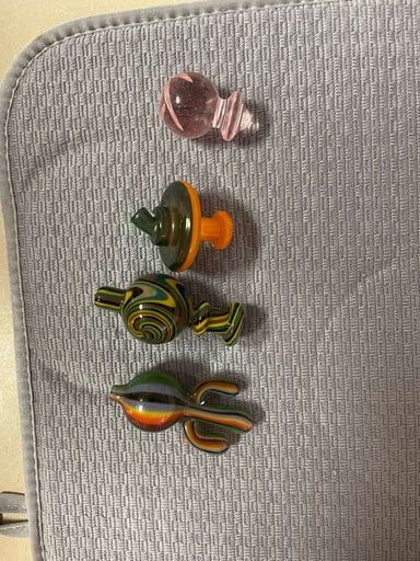 Preview pic of Assorted caps