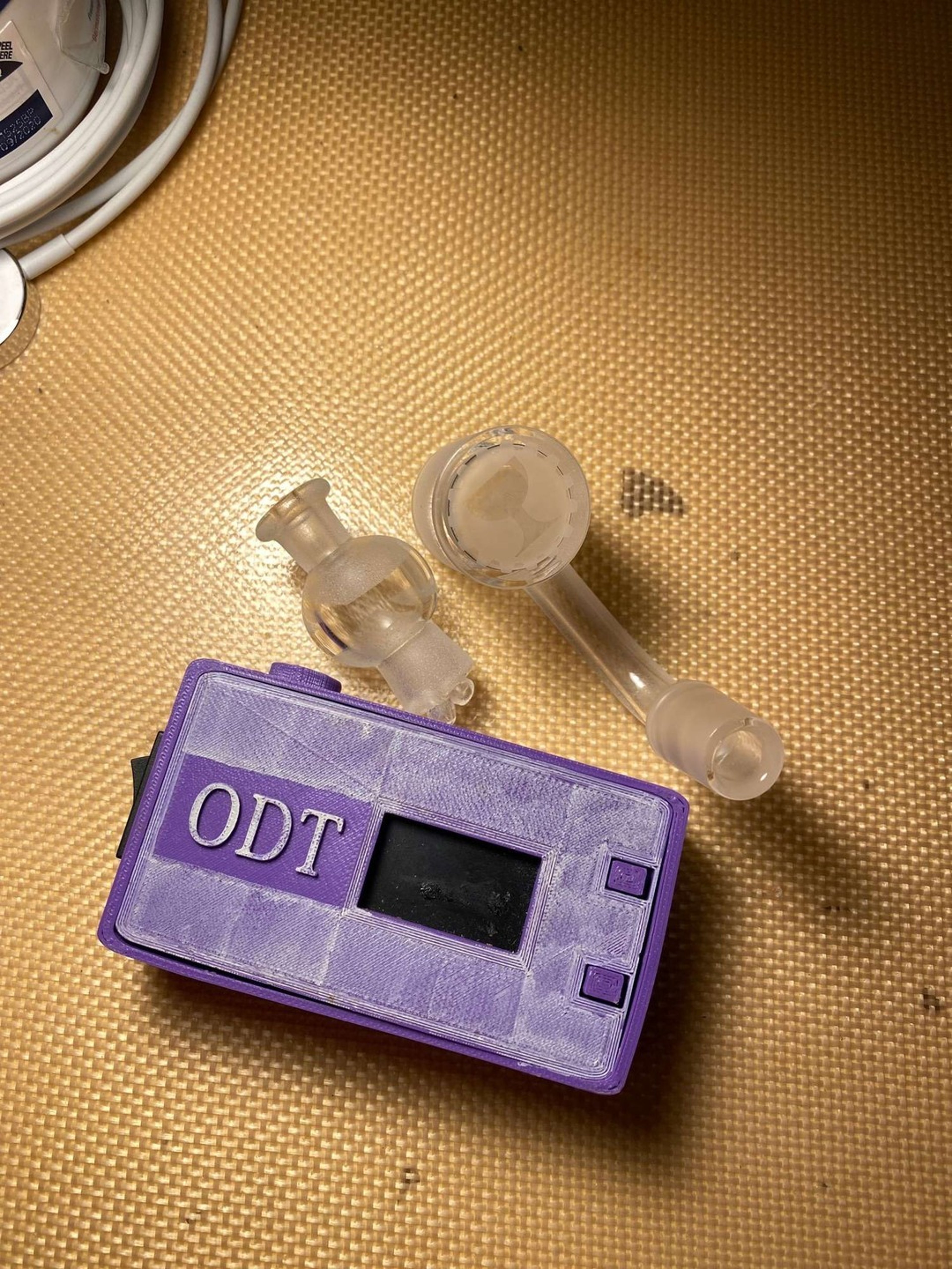 Preview pic of 14mm Toro grail sanblasted with cap and original dab tray thermometer