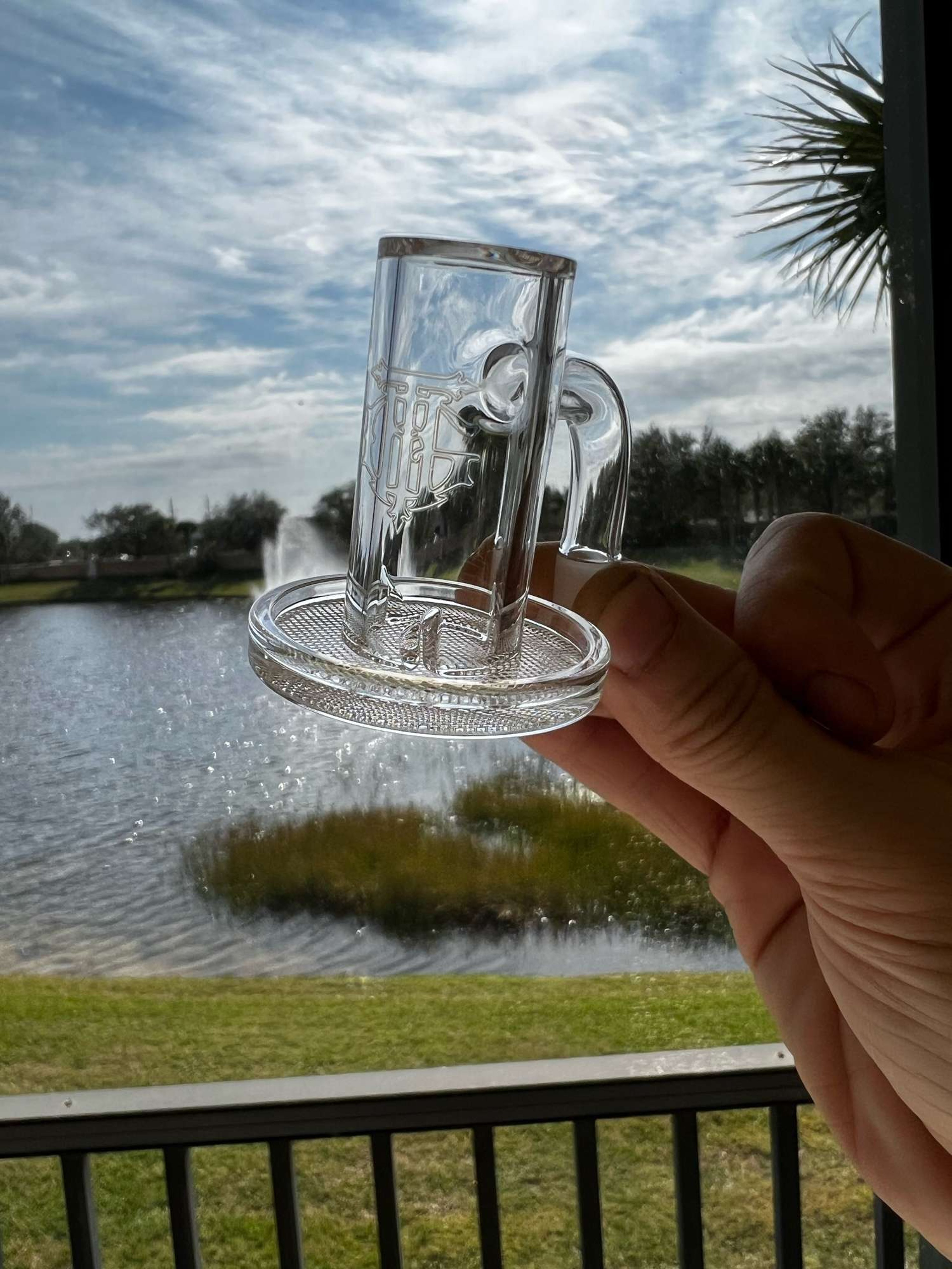 Preview pic of theglasshutt v3 charmer