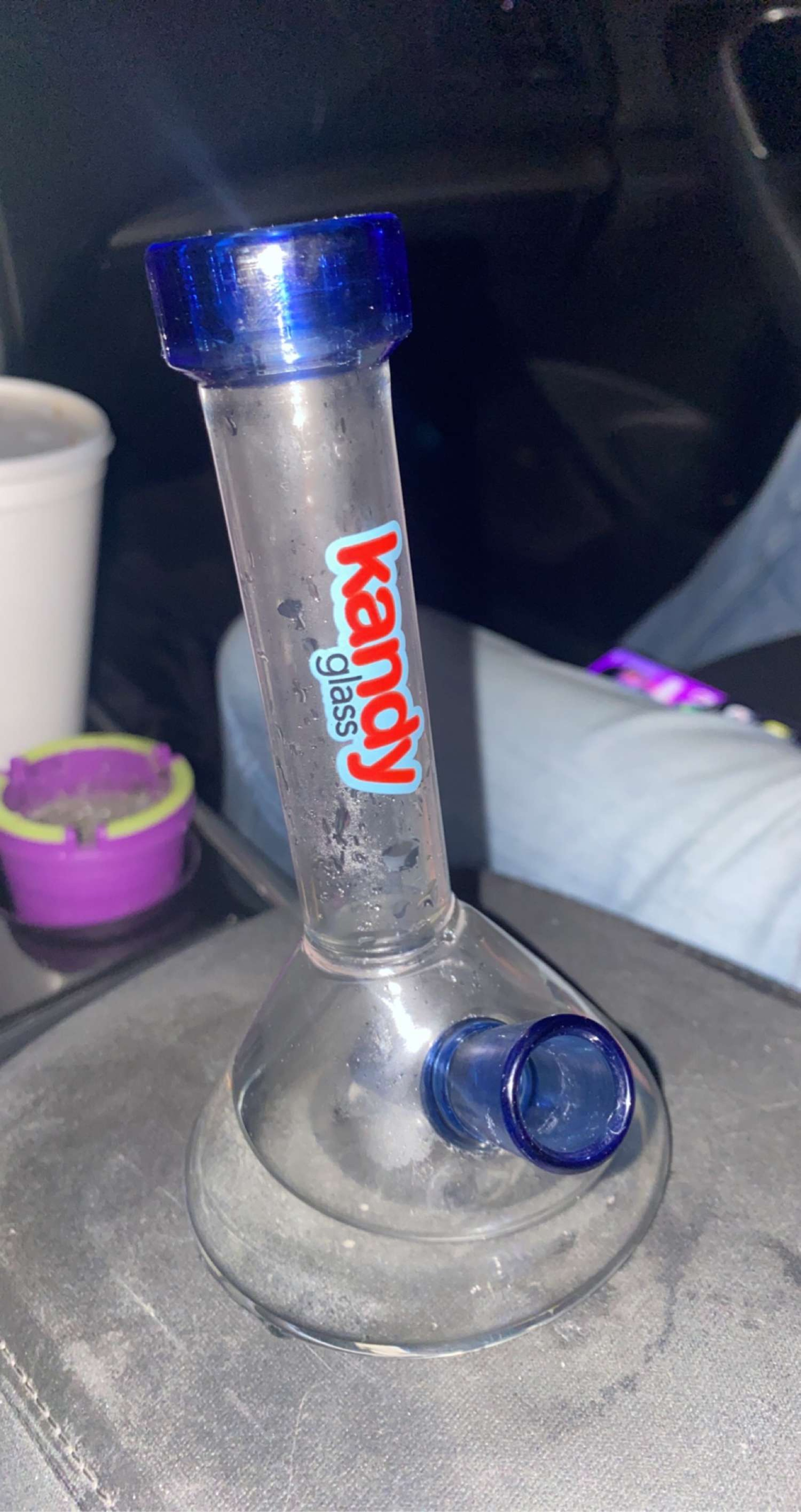 Preview pic of Kandy Glass