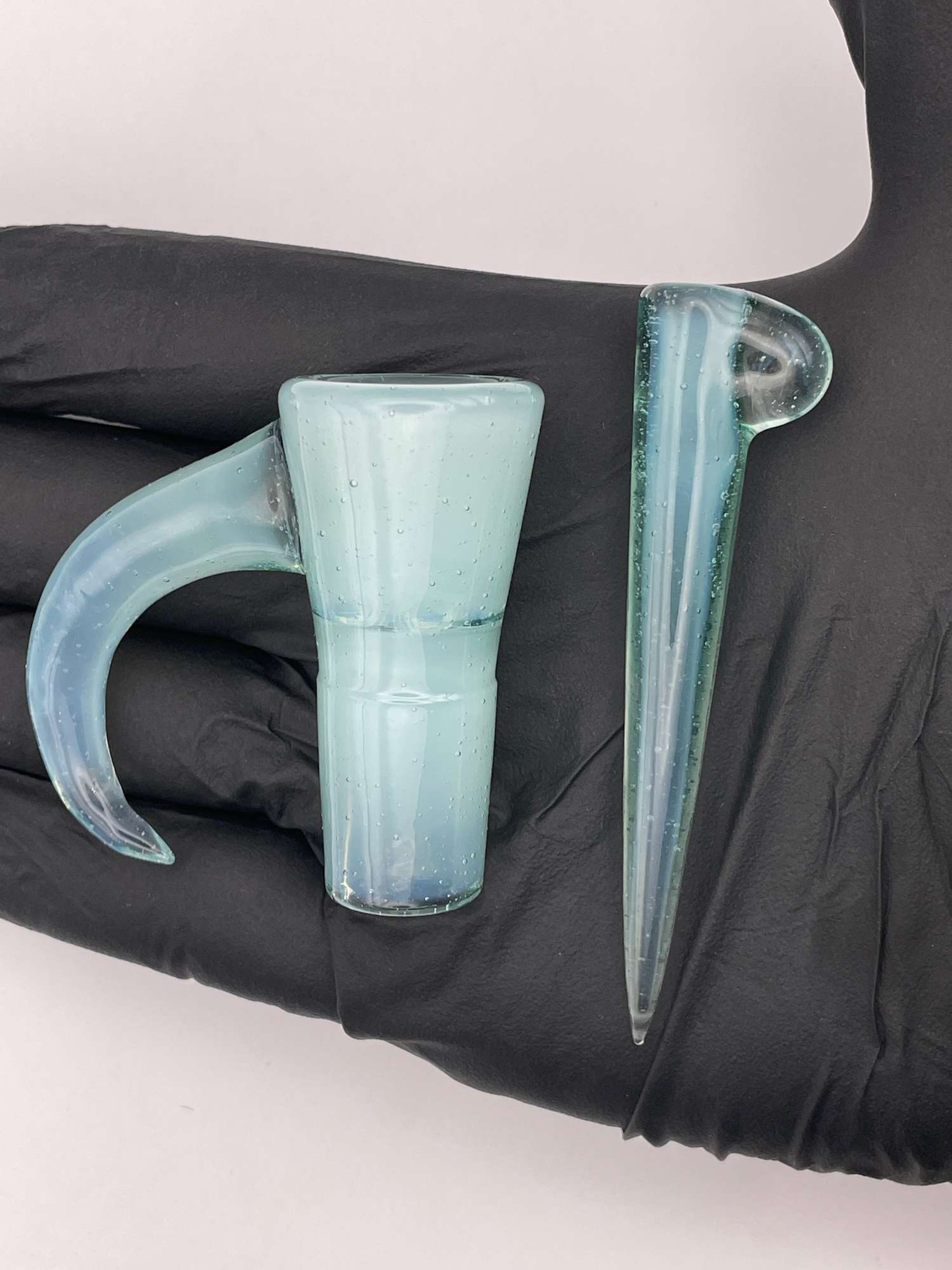 Preview pic of Ureglass 18mm 4 hole slide fully worked