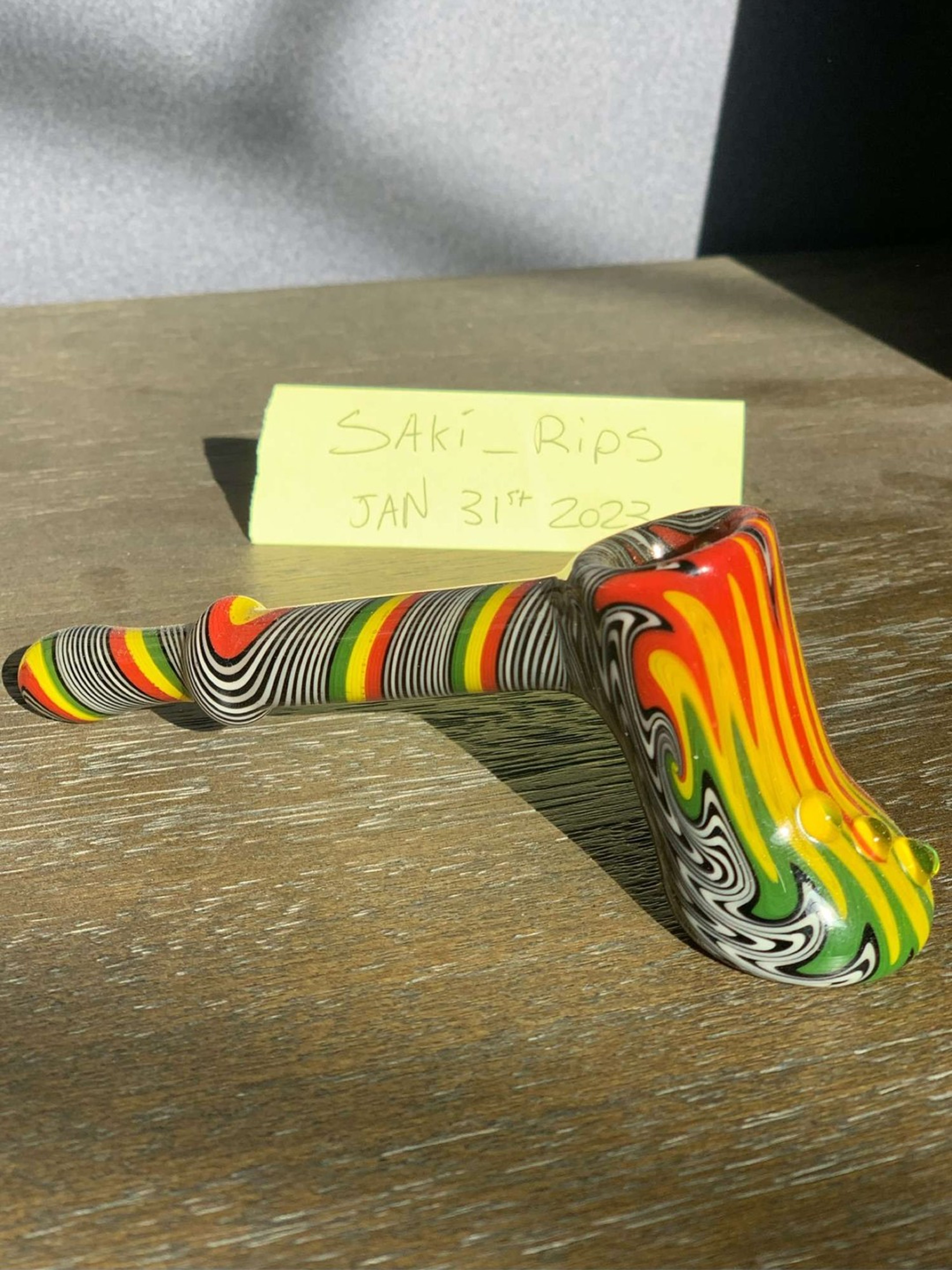 Worked hammer pipe (Rasta-WigWag) image 0