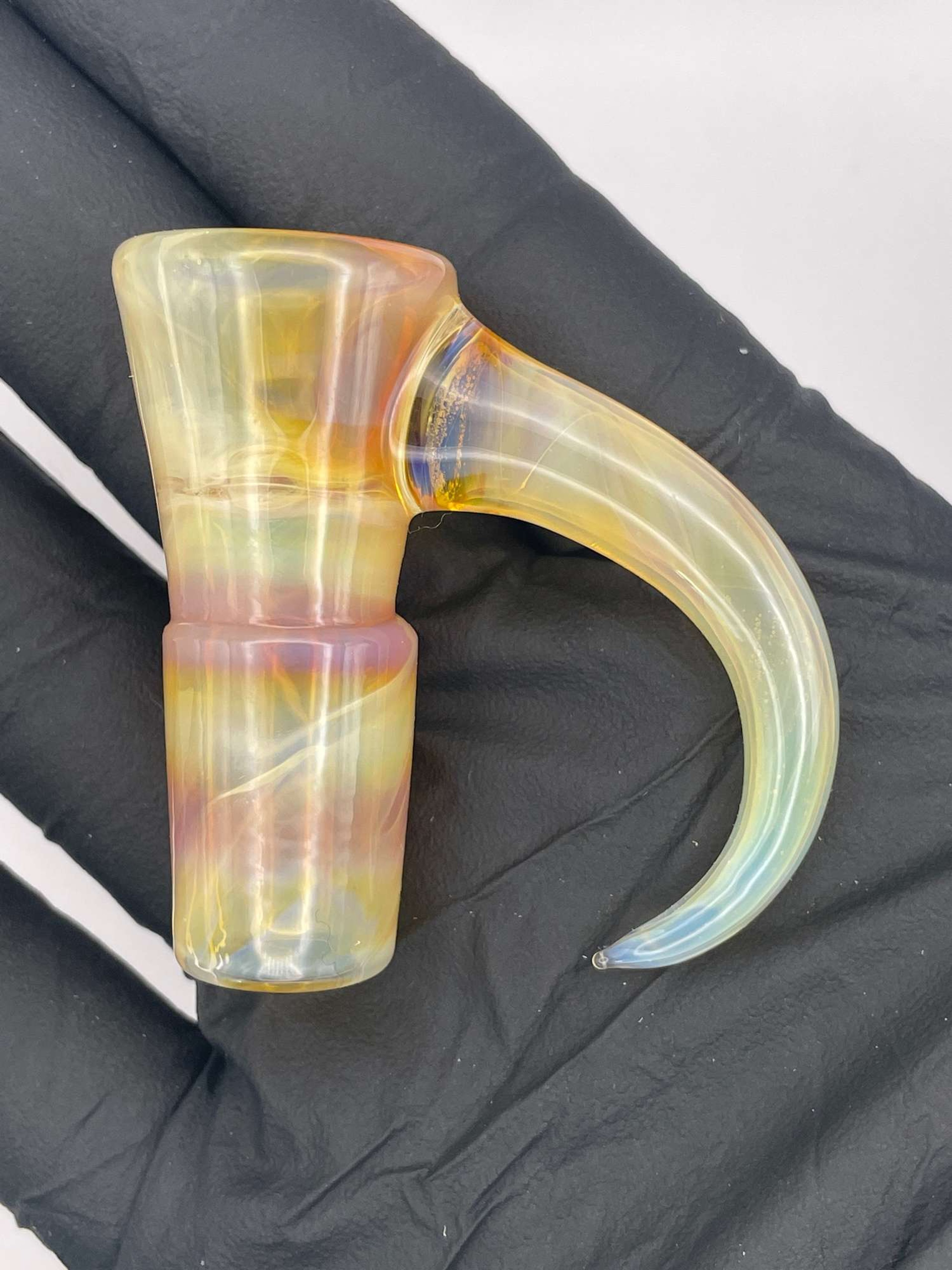 Preview pic of 2nd quality UreGlass 18mm 4 hole slide