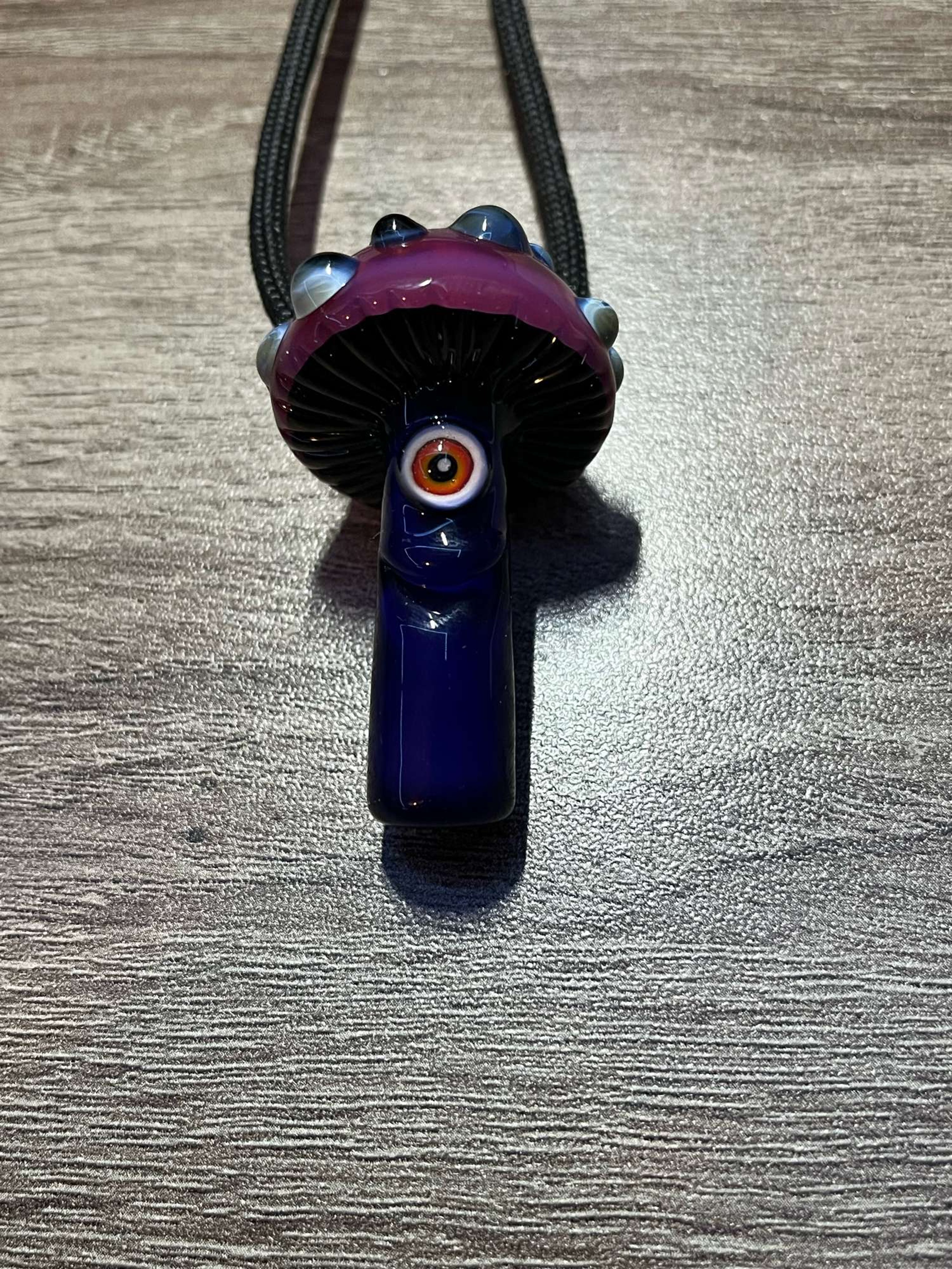 Preview pic of Mongrel shroom Pendy