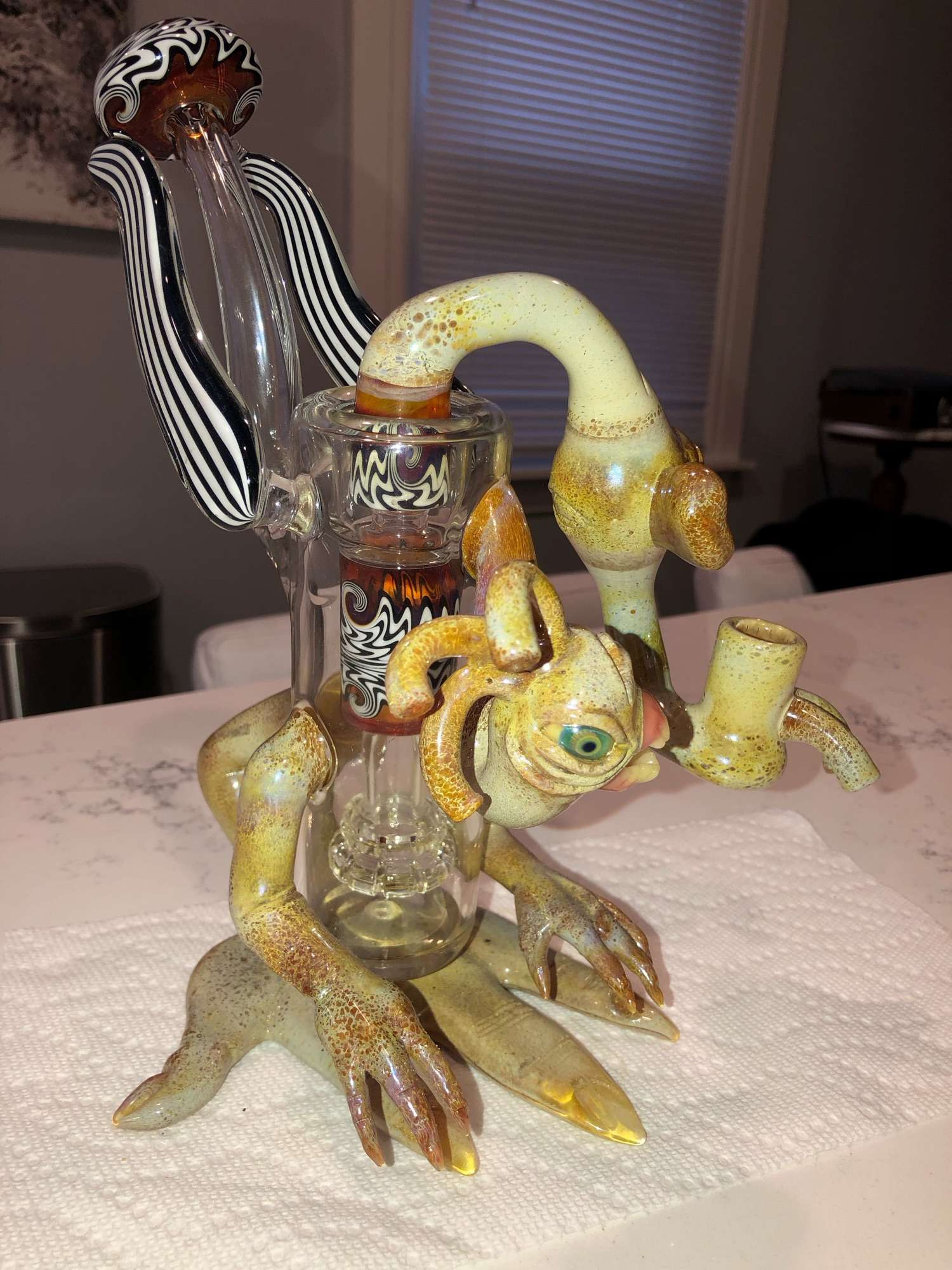 Preview pic of Salt x E Ross 4.0 