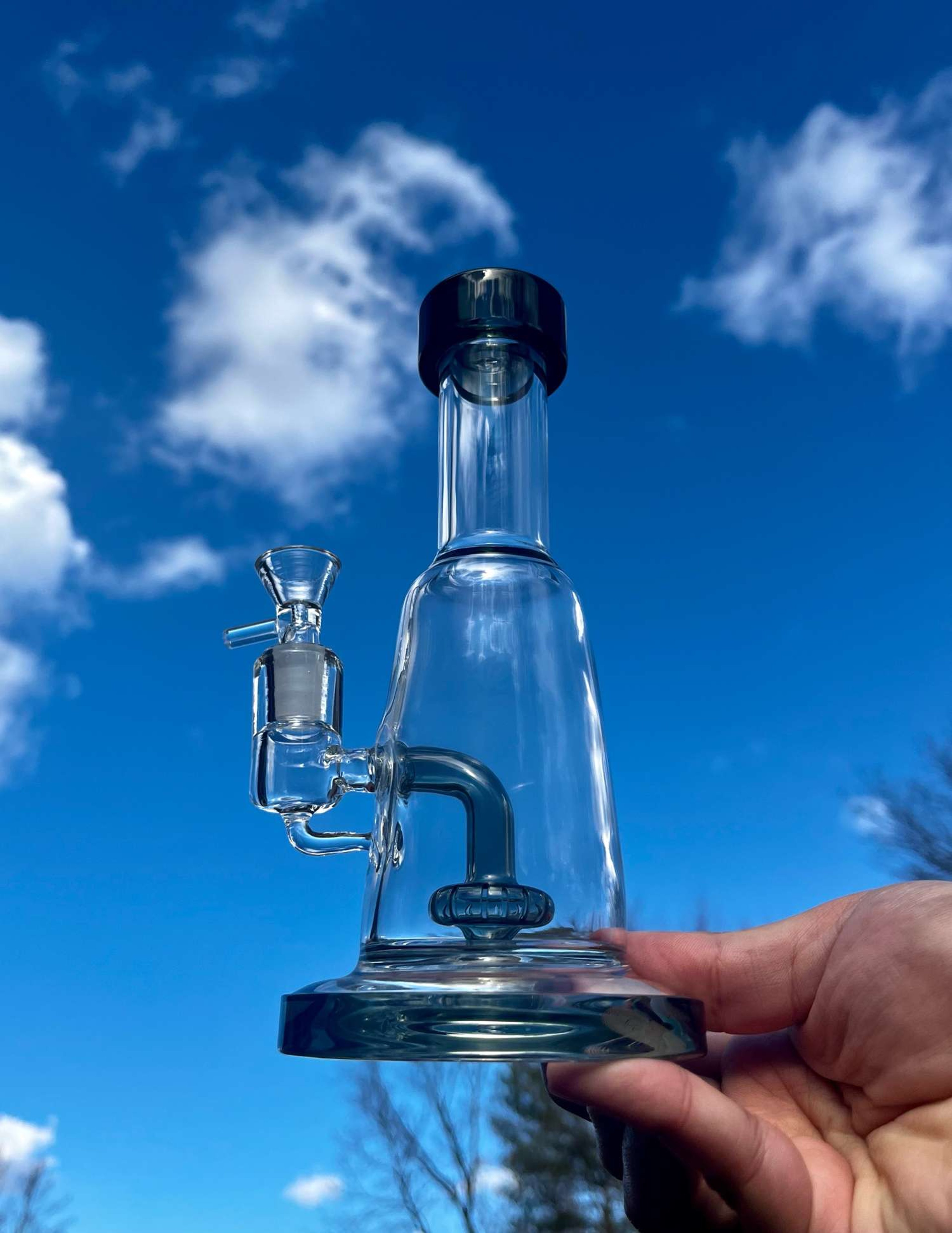Preview pic of 9” thick Glass Bong rig 