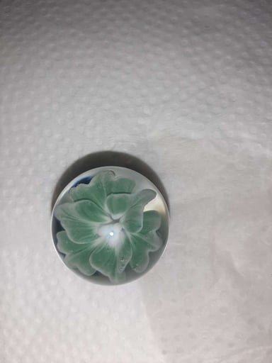 Preview pic of Portland dabber green flower marble