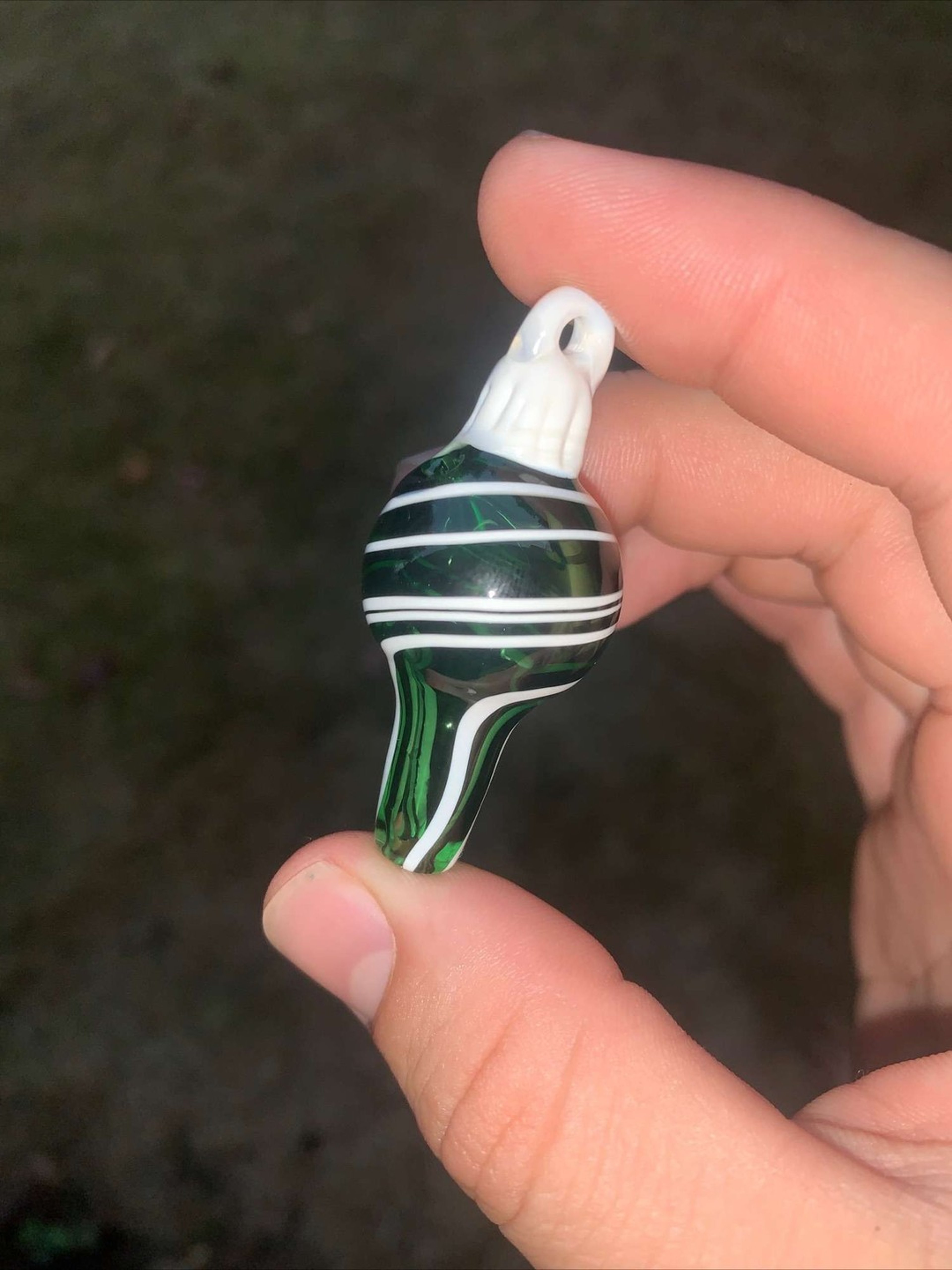 Christmas ornament Carb Cap image 0