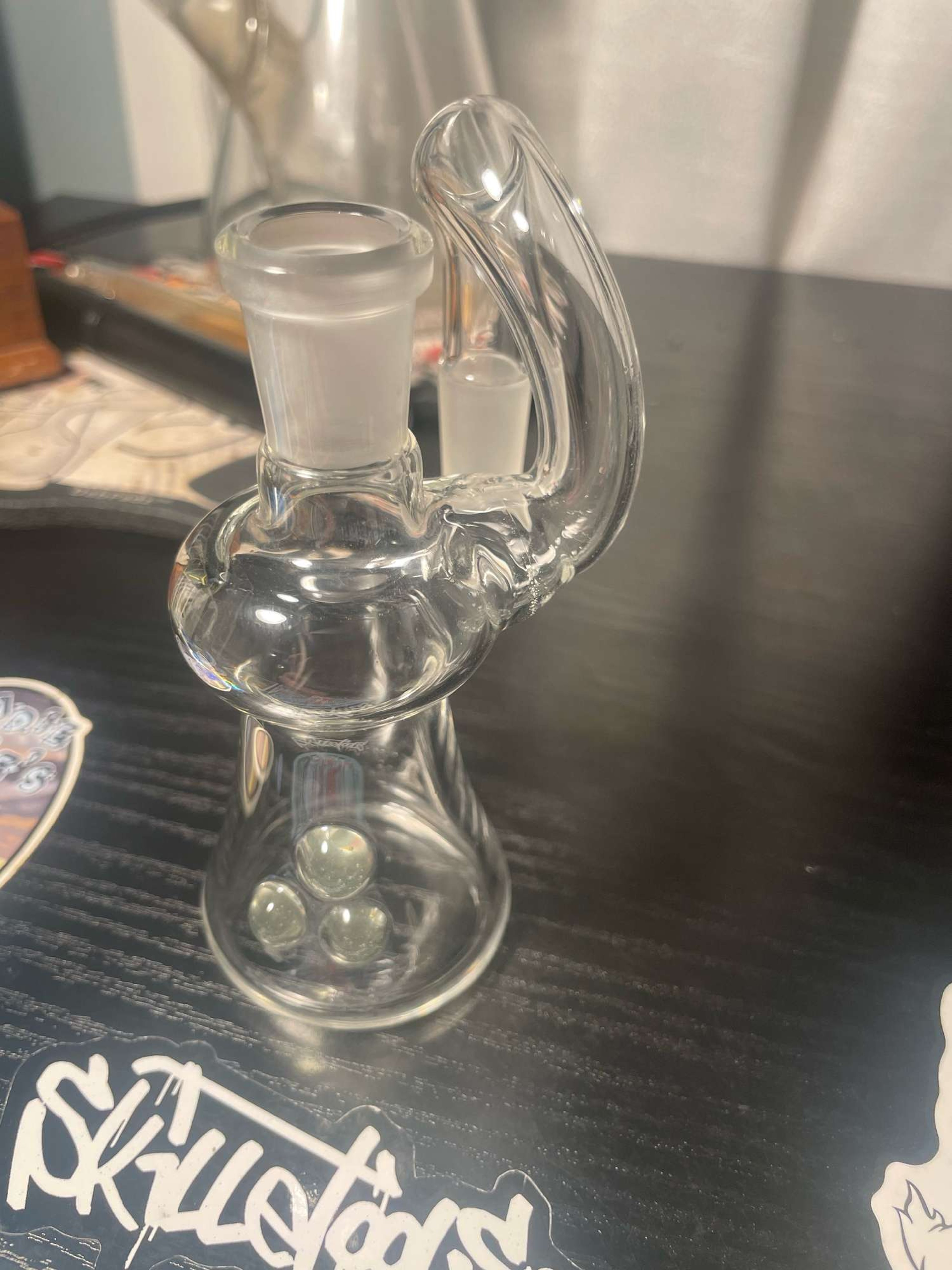 Preview pic of 14mm Mohawk glass ac