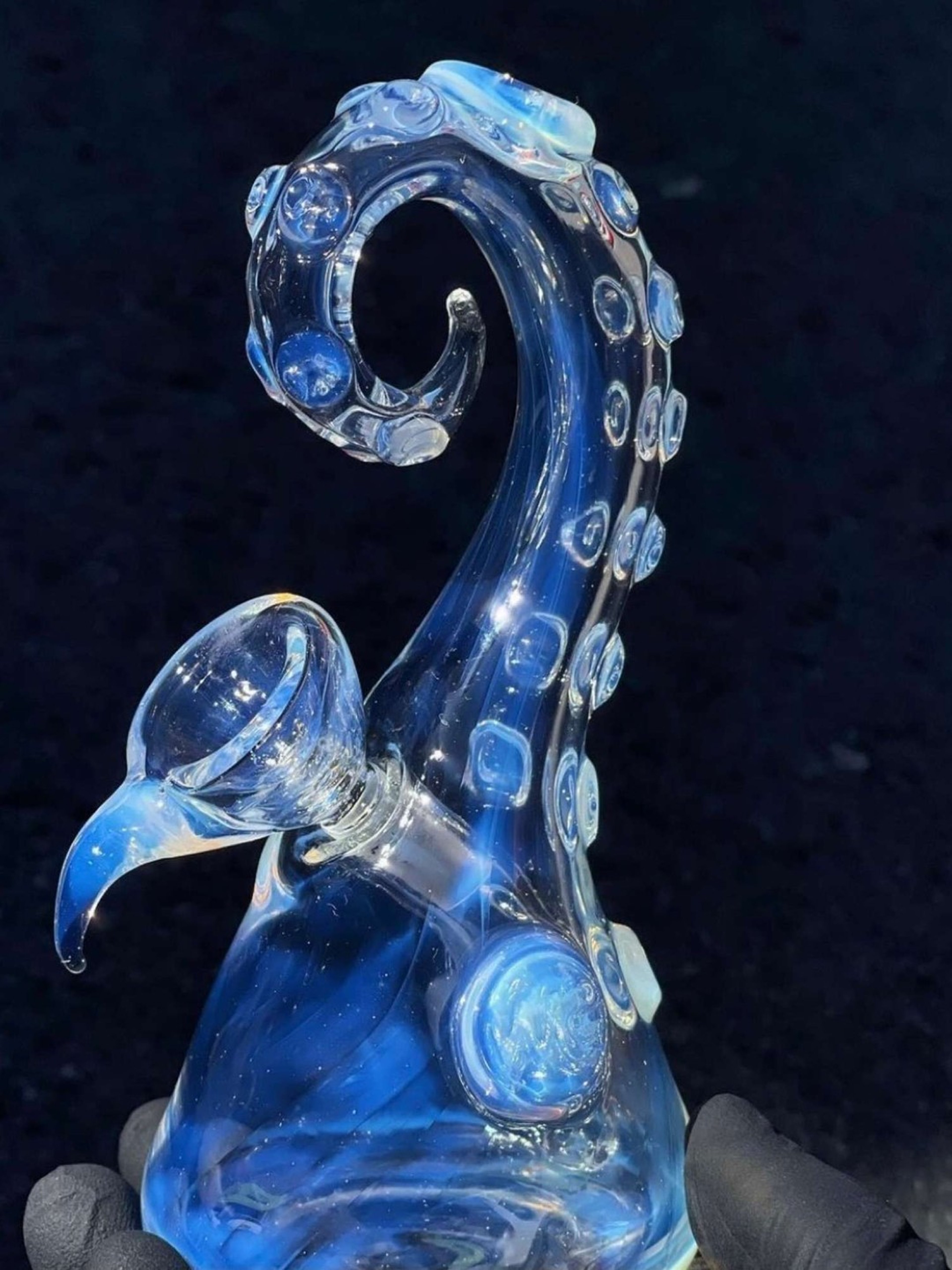 Preview pic of Wicked glass tentacle 