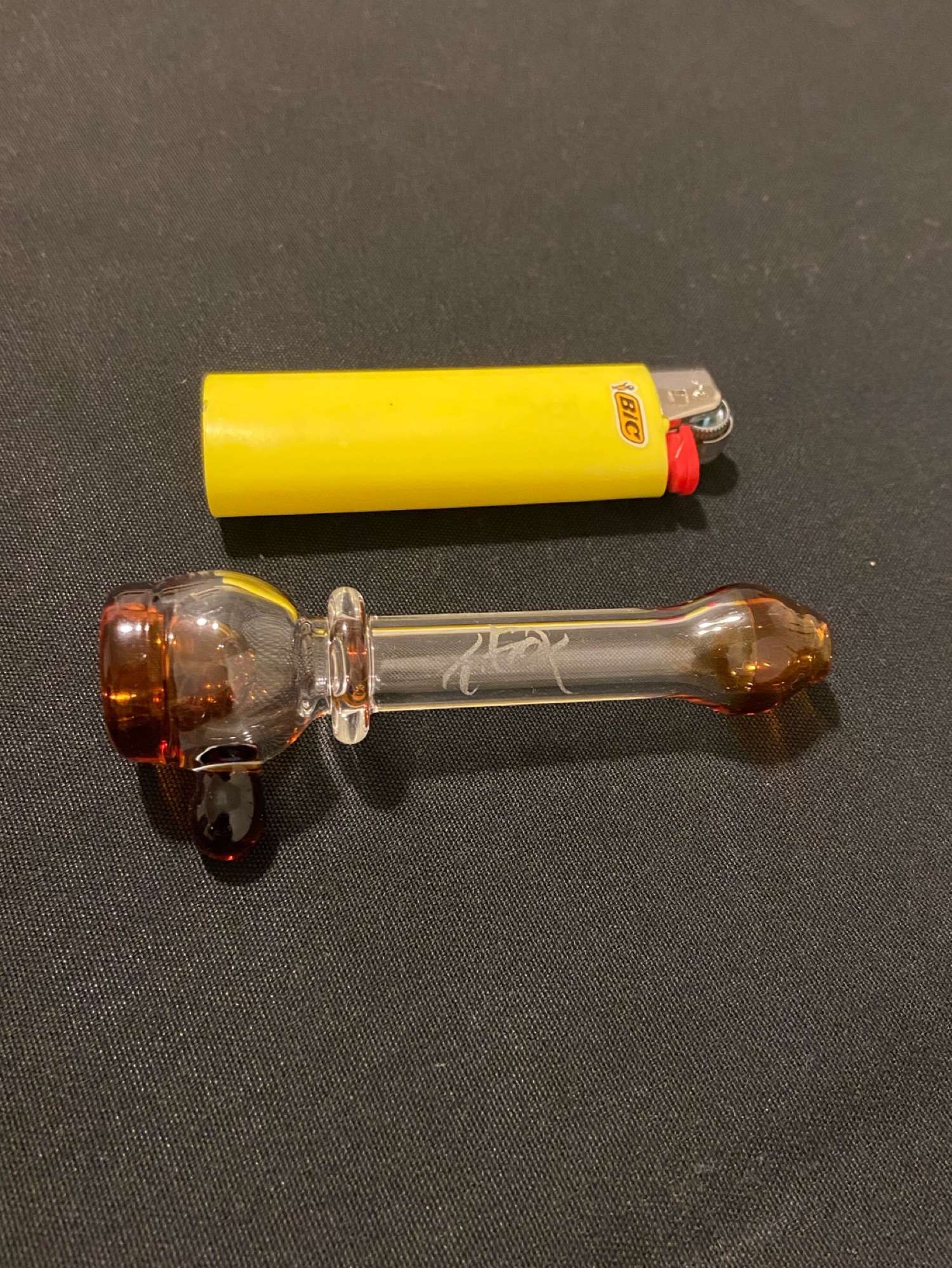 Preview pic of Amber multi hole chillum 