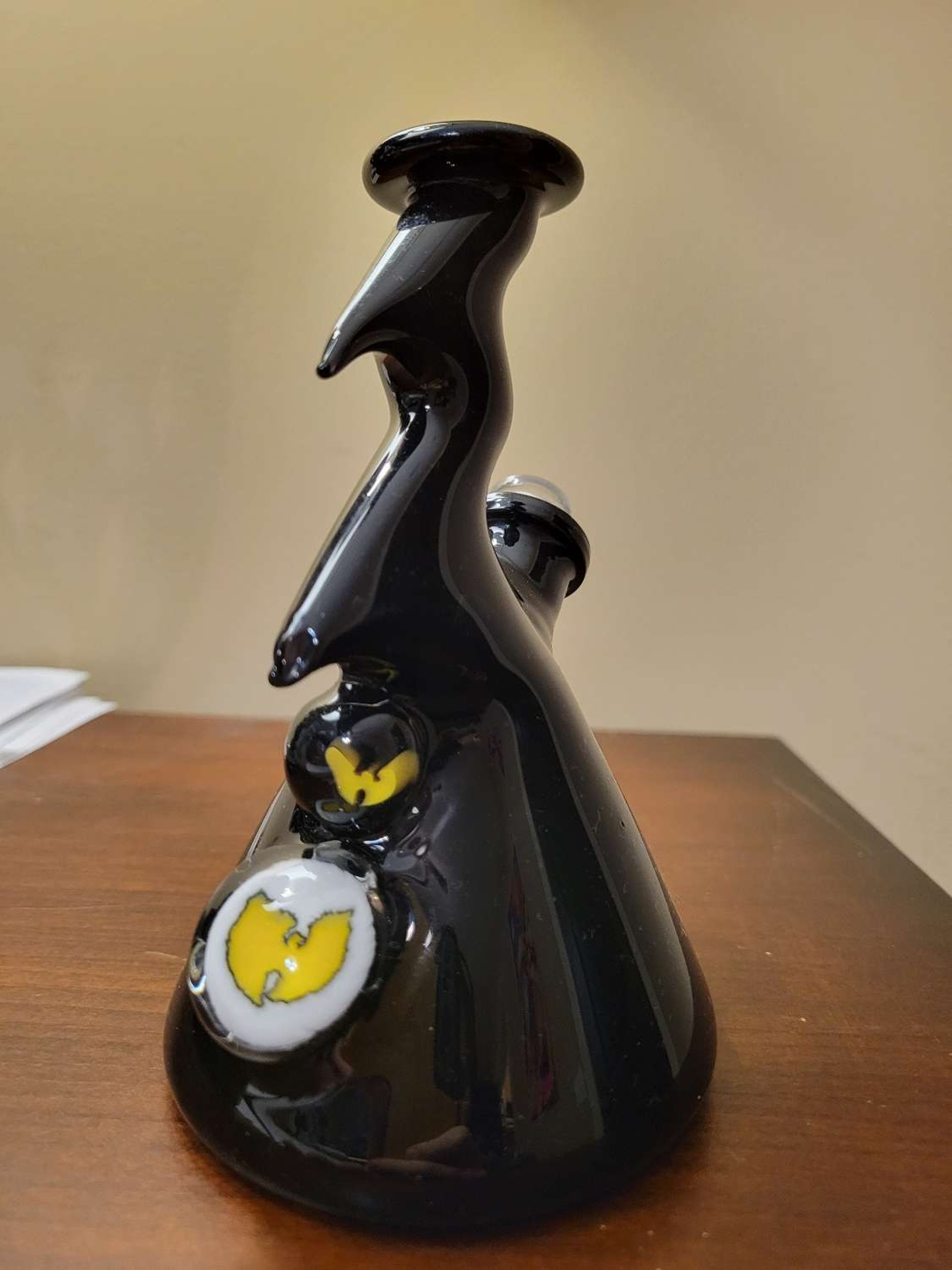 Preview pic of Wu Tang Clan Black Zig Zag Neck Rig by Nitro Glass