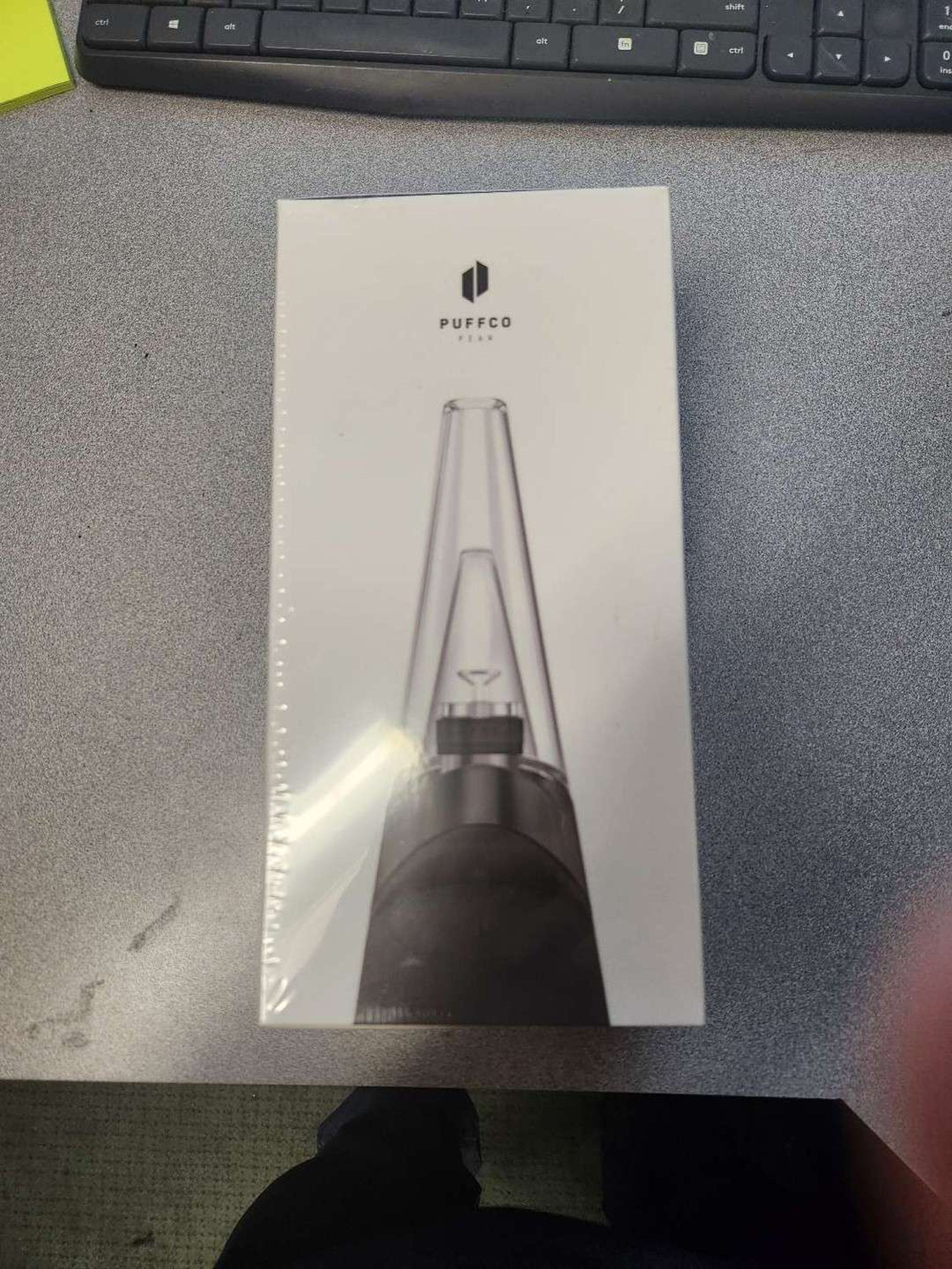 Puffco peak brand new and still sealed image 0