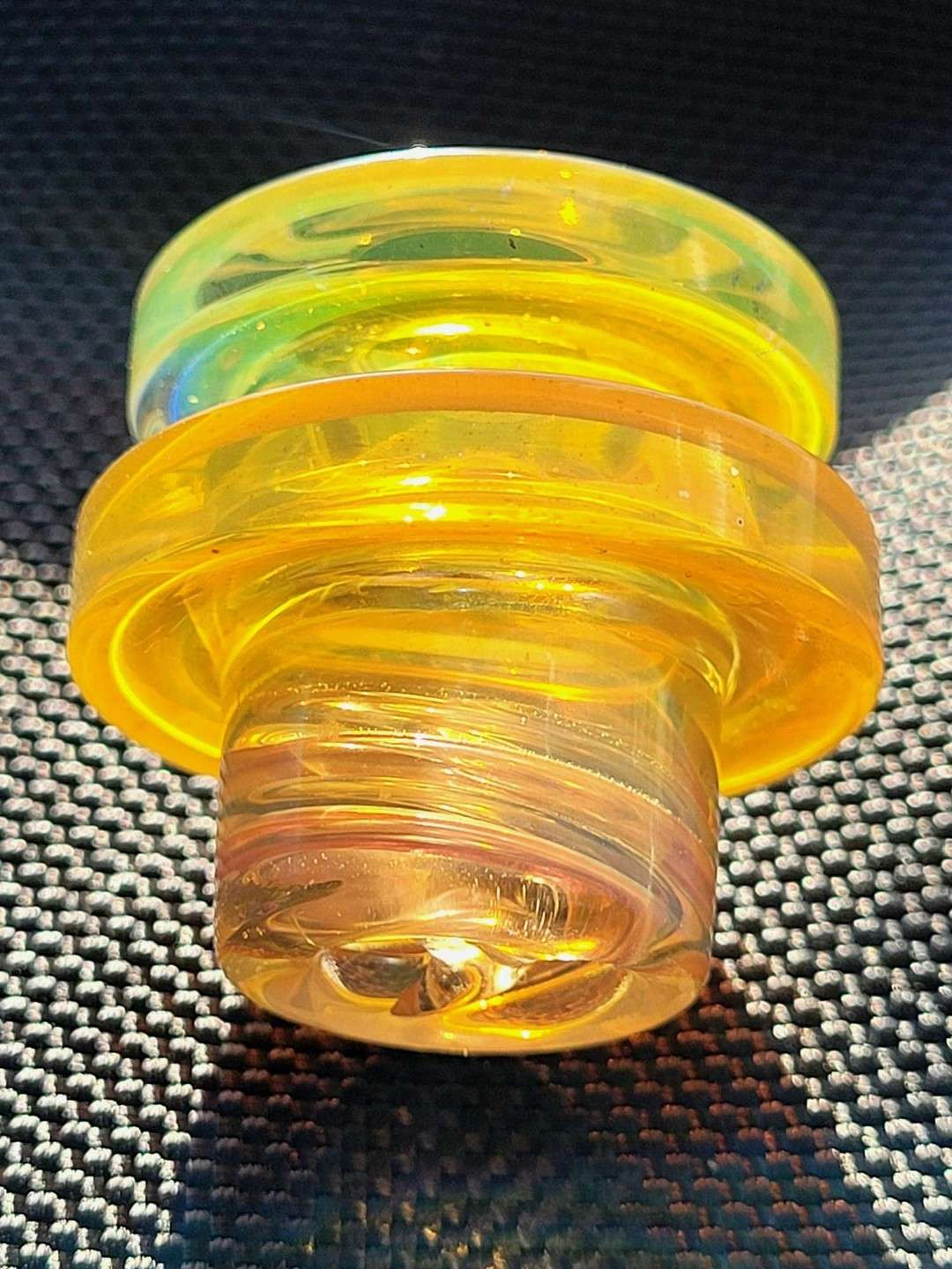 Preview pic of Bronx v3 2- Hole Fumed Spinner Cap