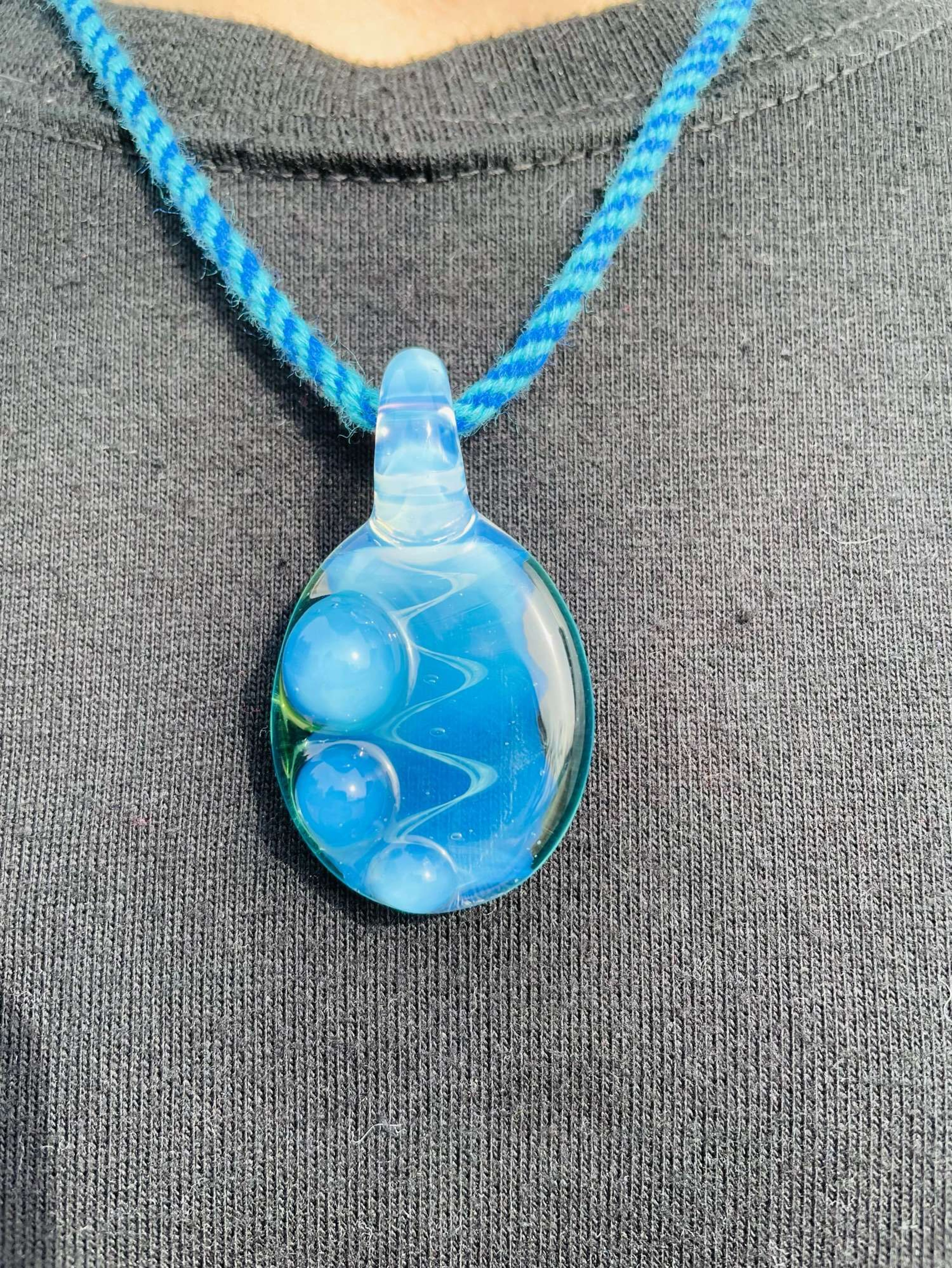 Preview pic of Dead dragon tears pendy  