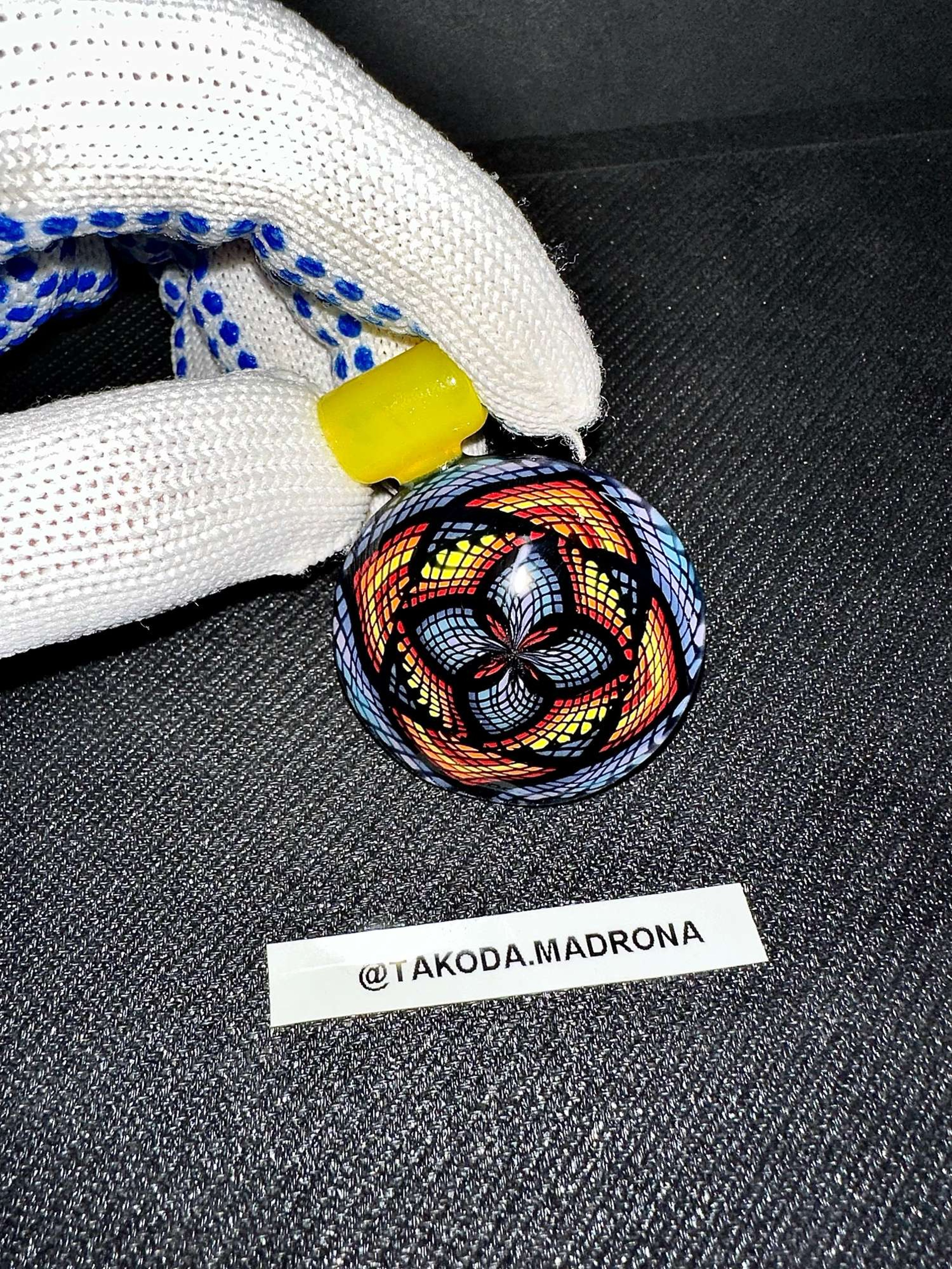 Takoda Madrona Pendant  image 0