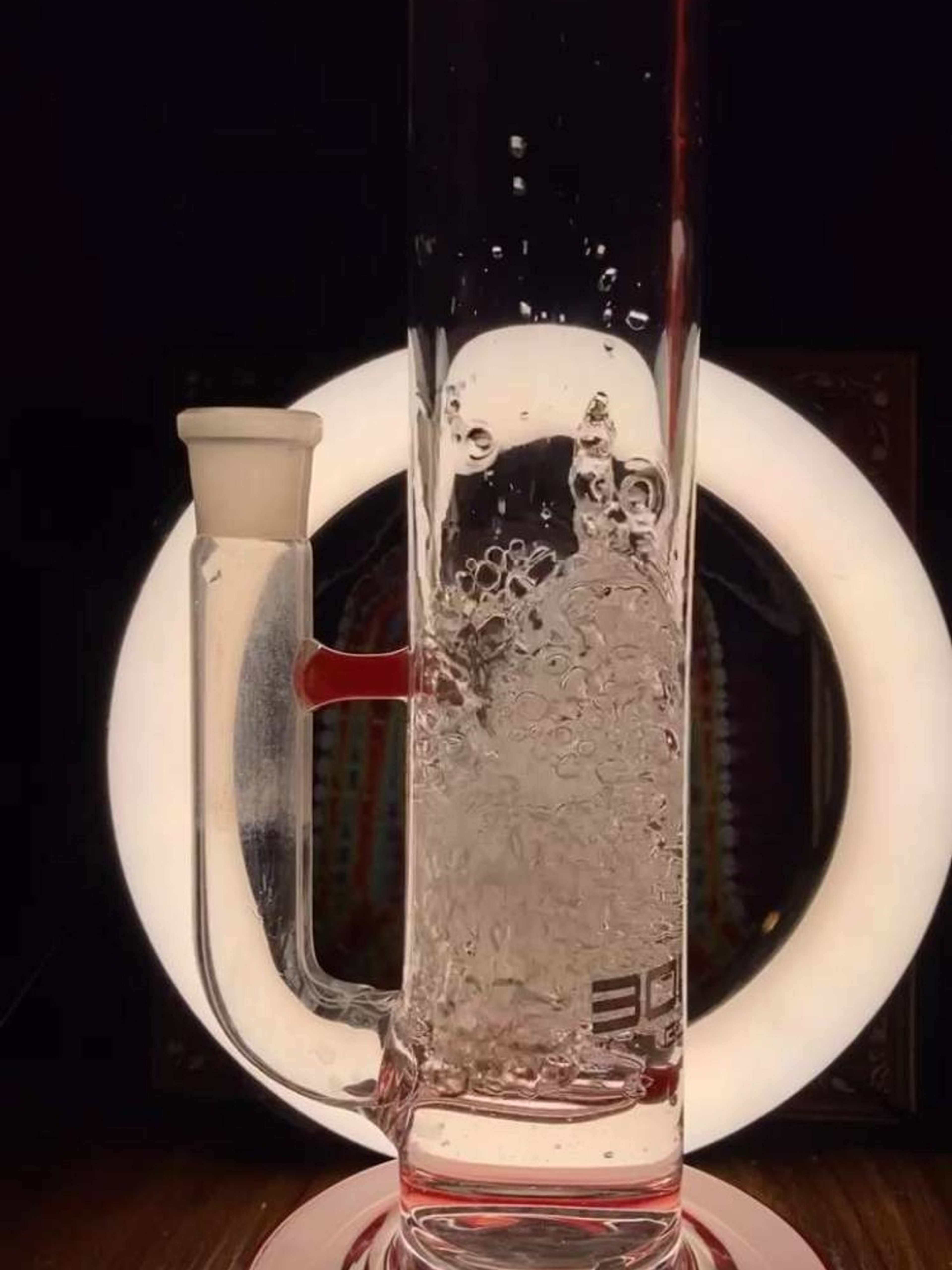 Preview pic of 18” red Bougie bong 