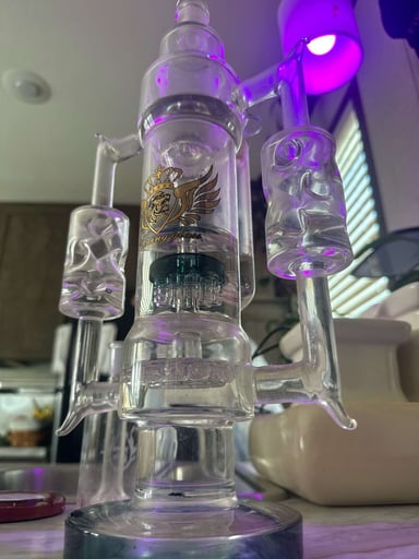 Preview pic of Shining glass 18mm