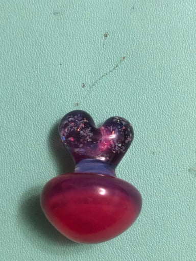 Preview pic of Heart cap