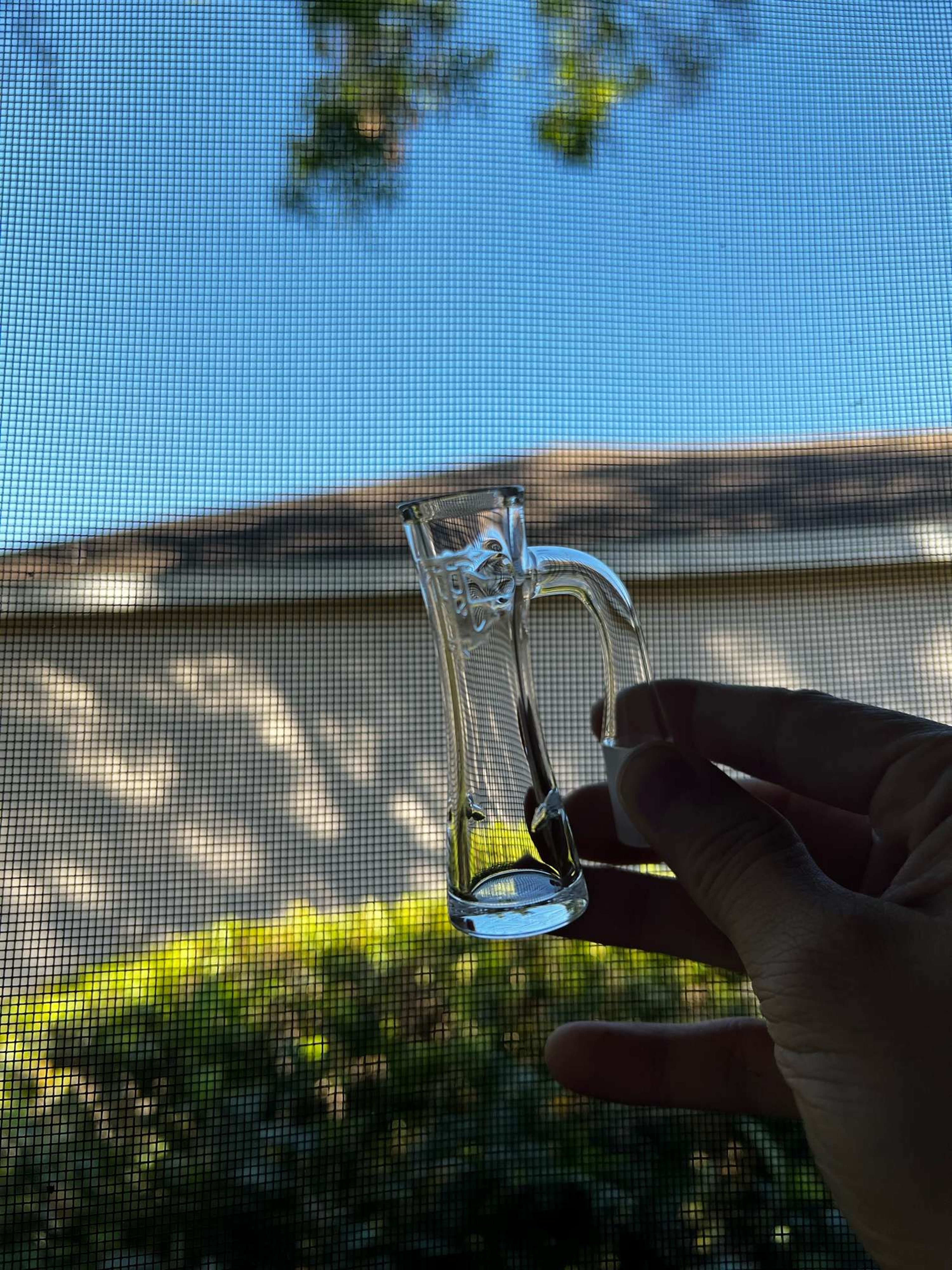 Preview pic of theglasshutt hourtrapzzz