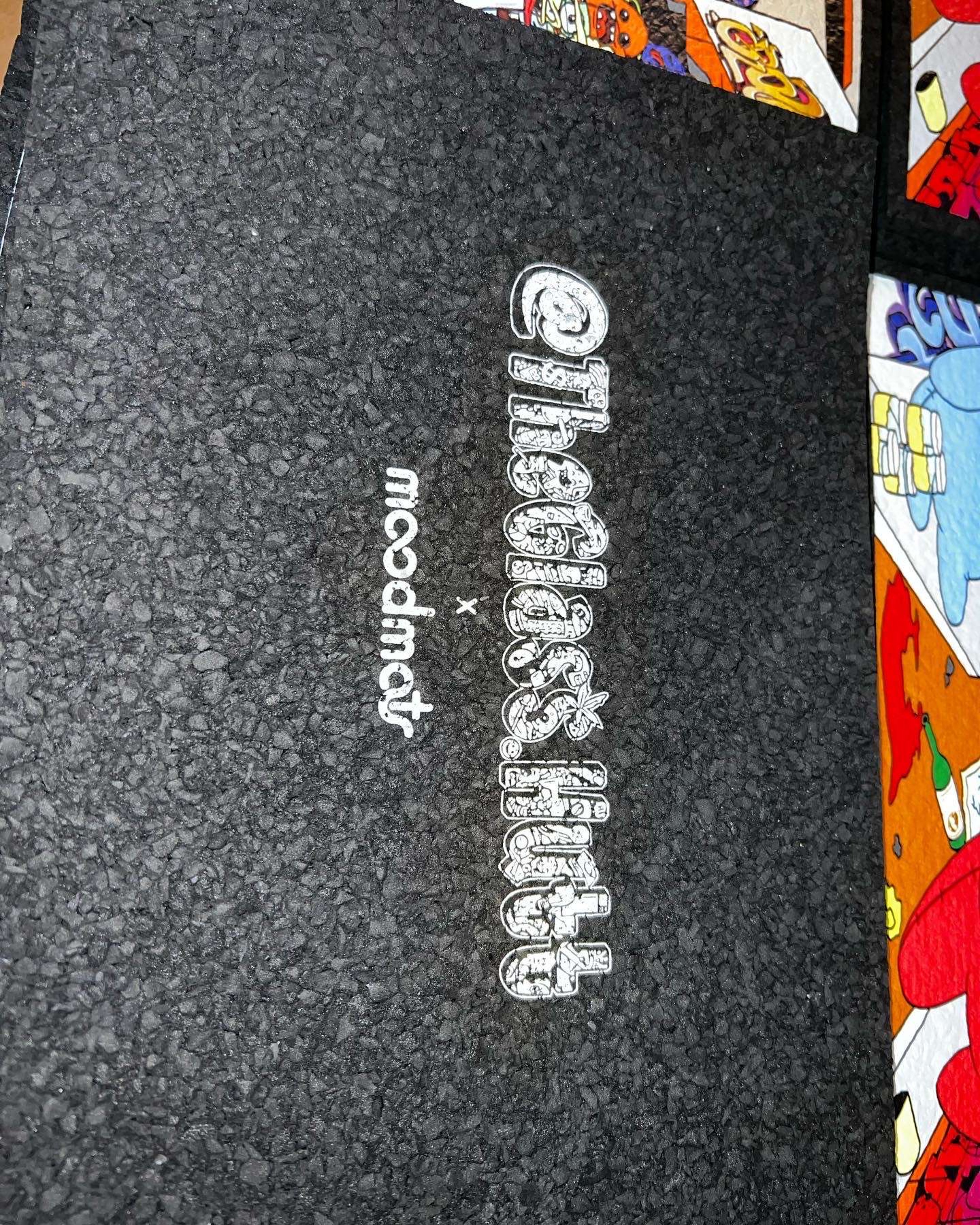 Preview pic of theglasshut vandal city moodmats