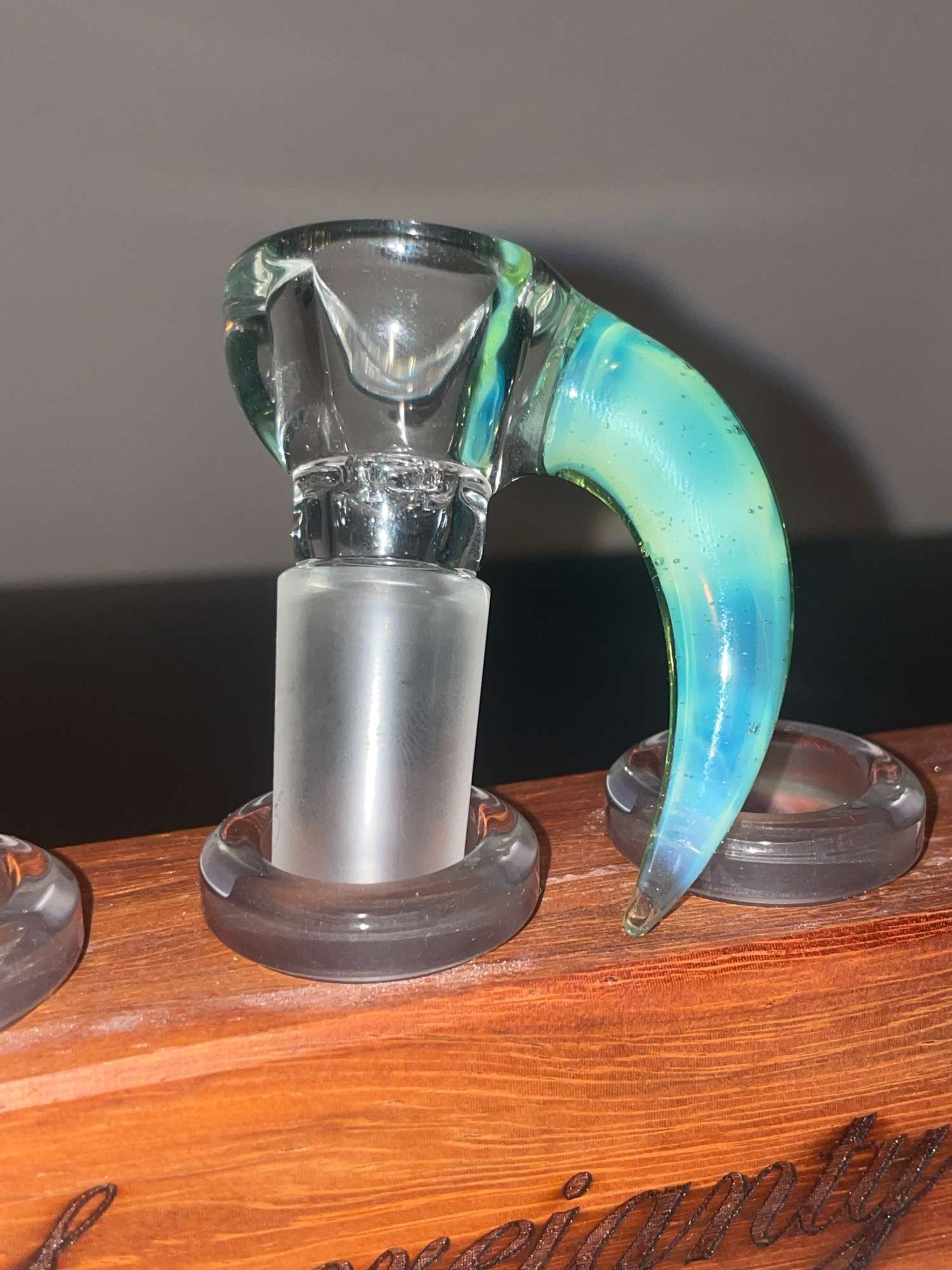 Sovereignty UV Lime Slide image 0