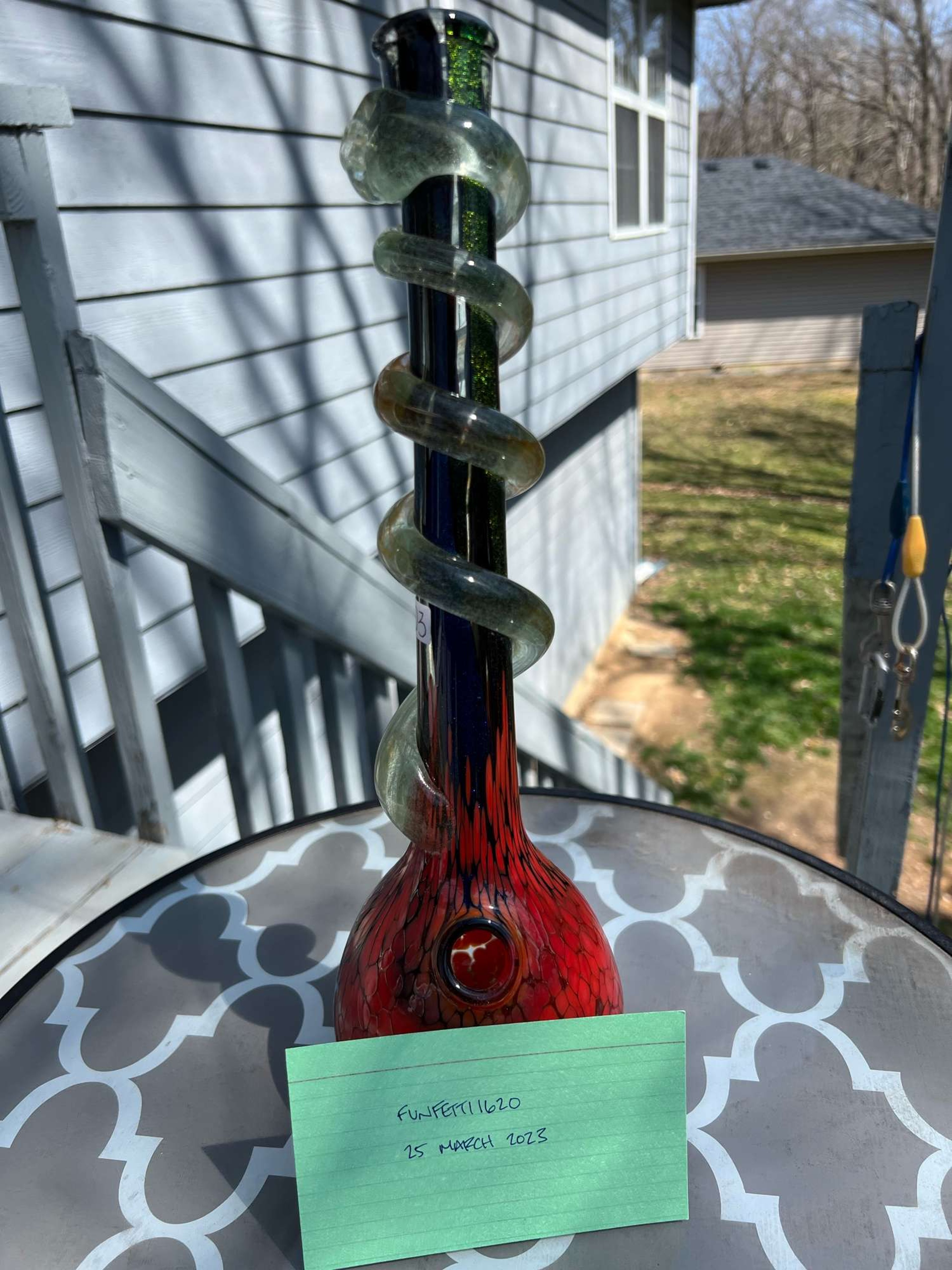 Preview pic of 14” special k water pipe