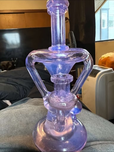 Preview pic of Logi Glass Art 2:1 Full Color Floater Recycler in Lucid