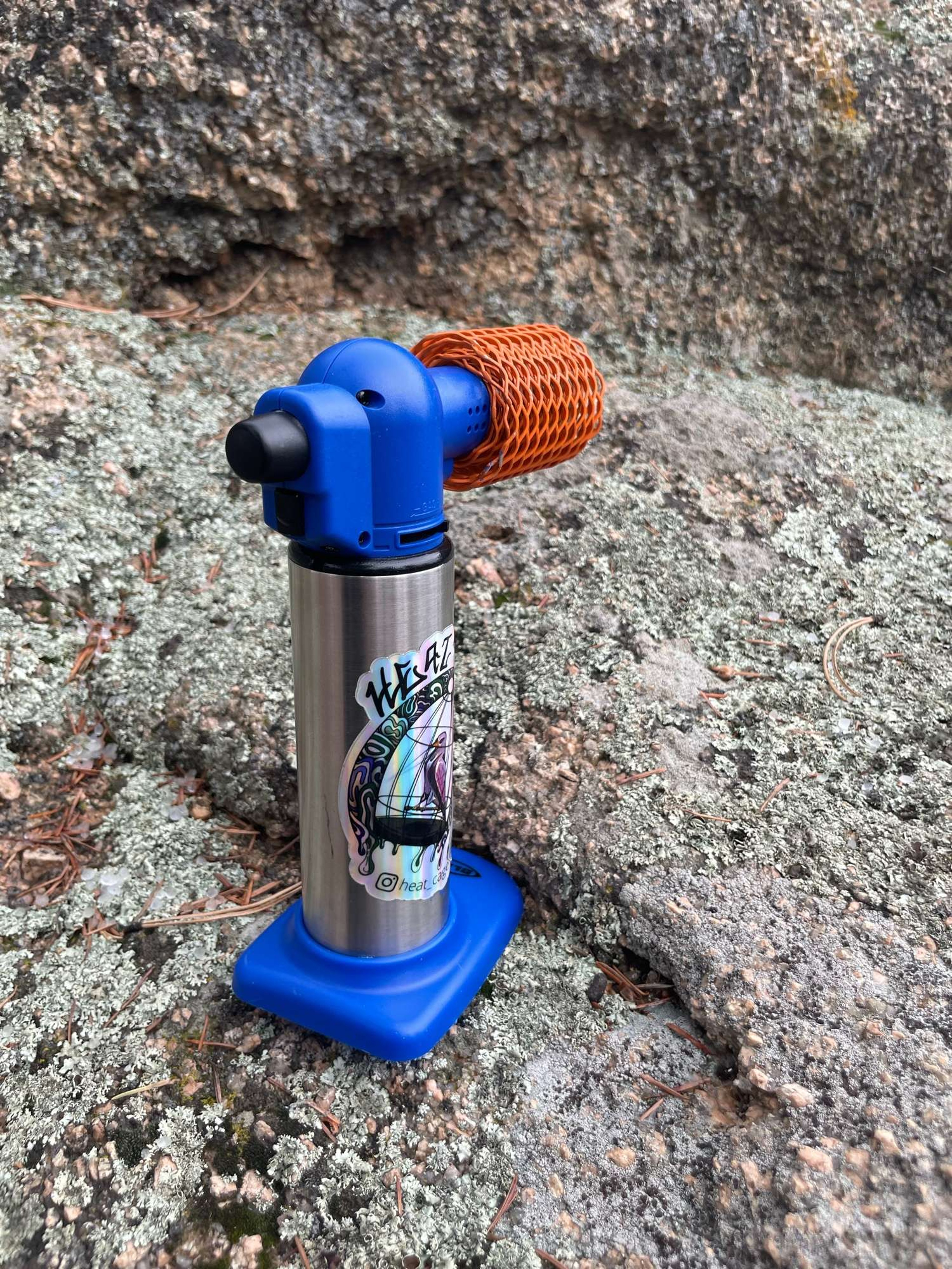 Preview pic of Torches and accessories