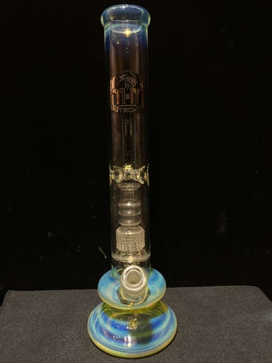 Preview pic of M&M Tech Fumed bong