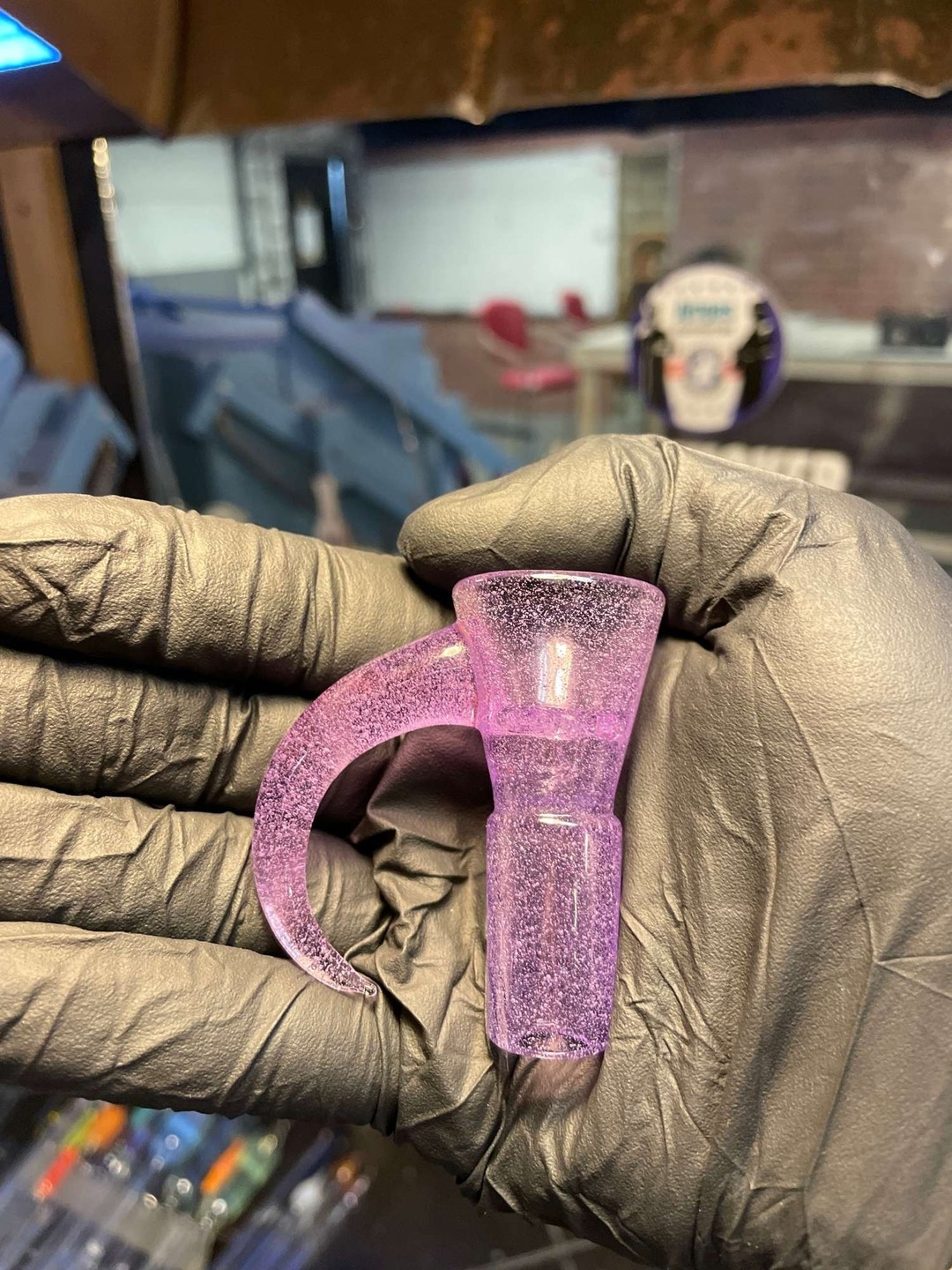 Preview pic of UreGlass 18mm 4hole fw phaze