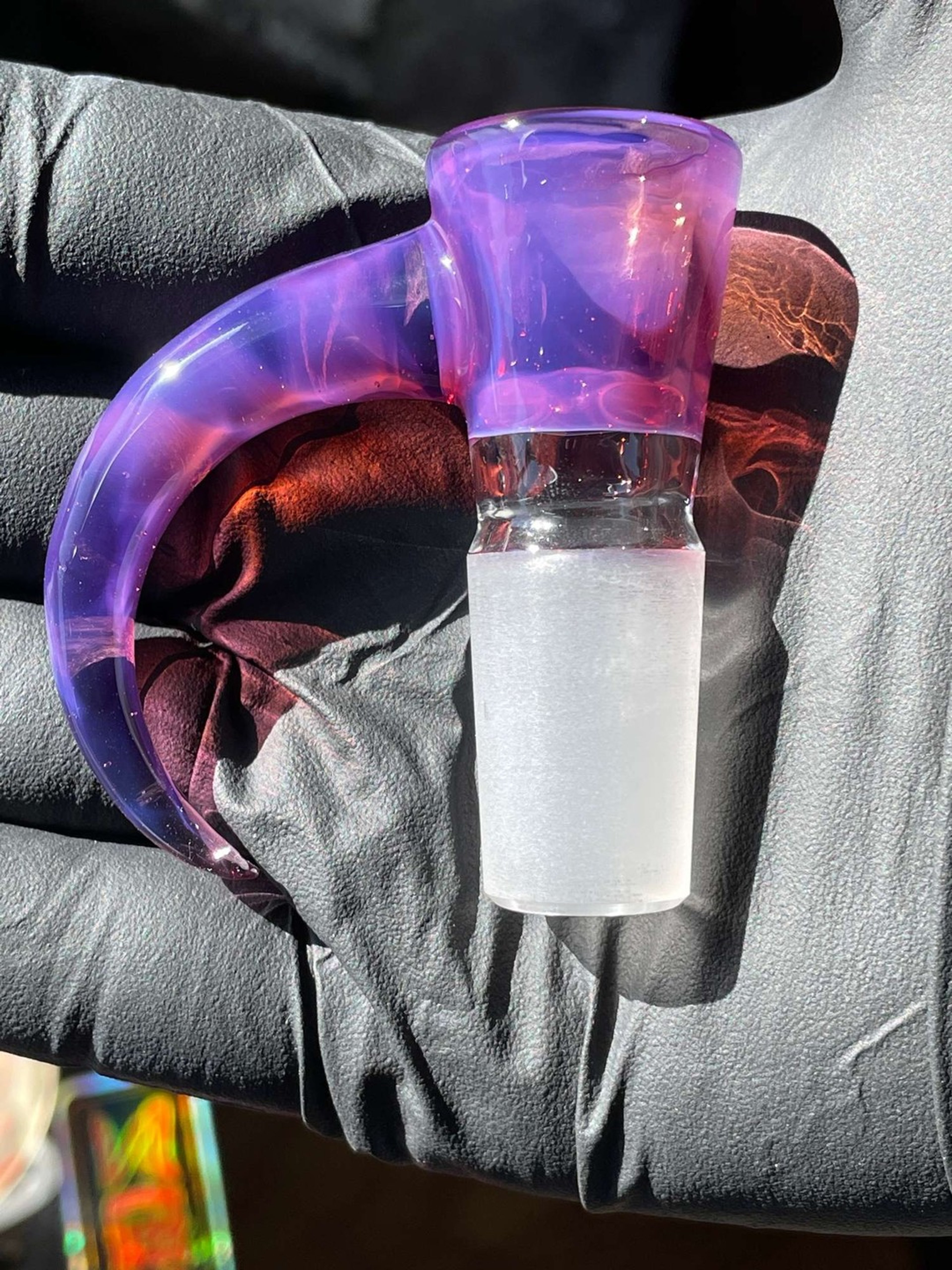 Preview pic of UreGlass 18mm 4hole slide star gazer