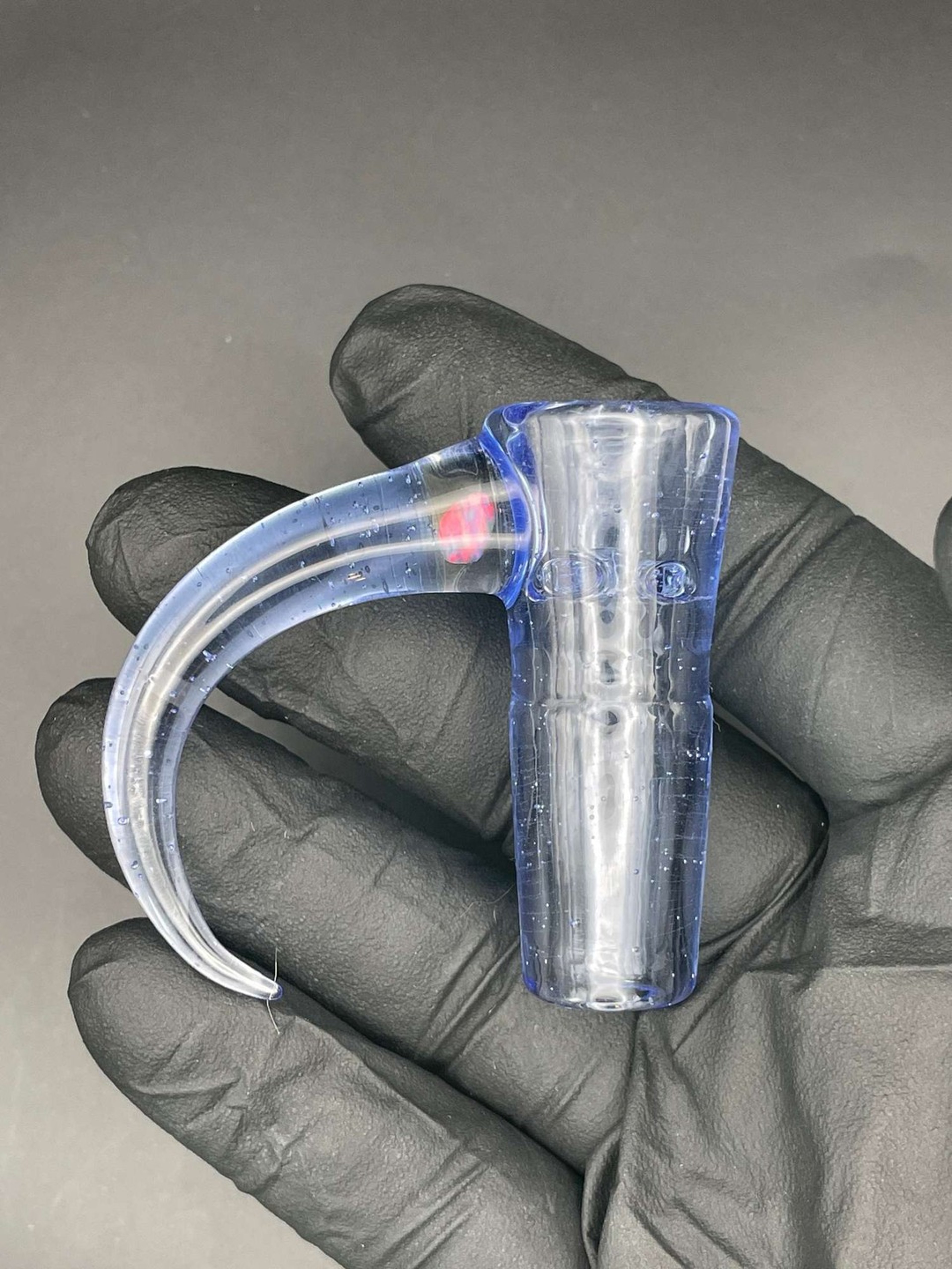 Preview pic of Ureglass 18mm 4 hole fw w/ opal bdl