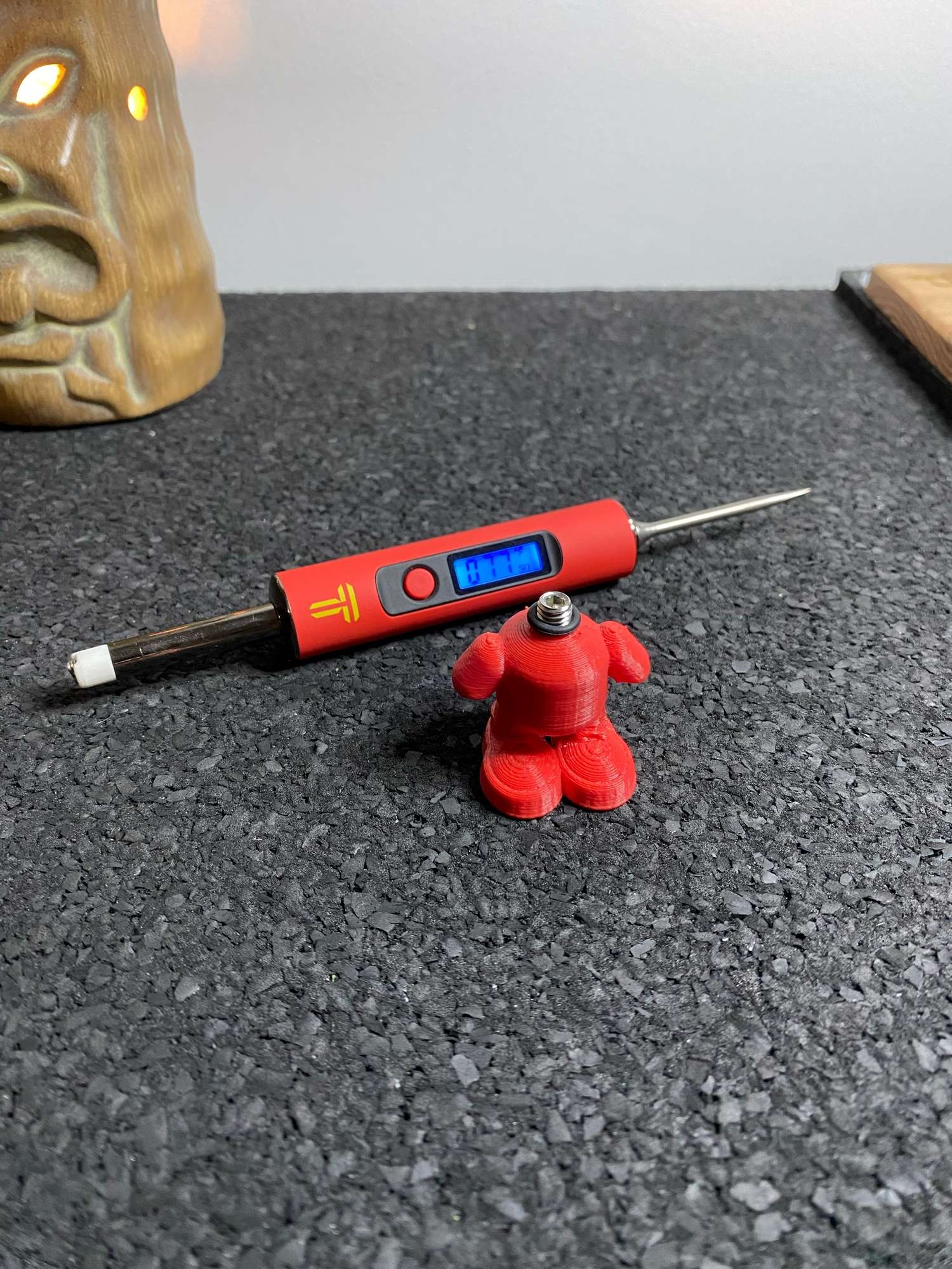 Terpometer RED with 3D printed shoe holder image 0