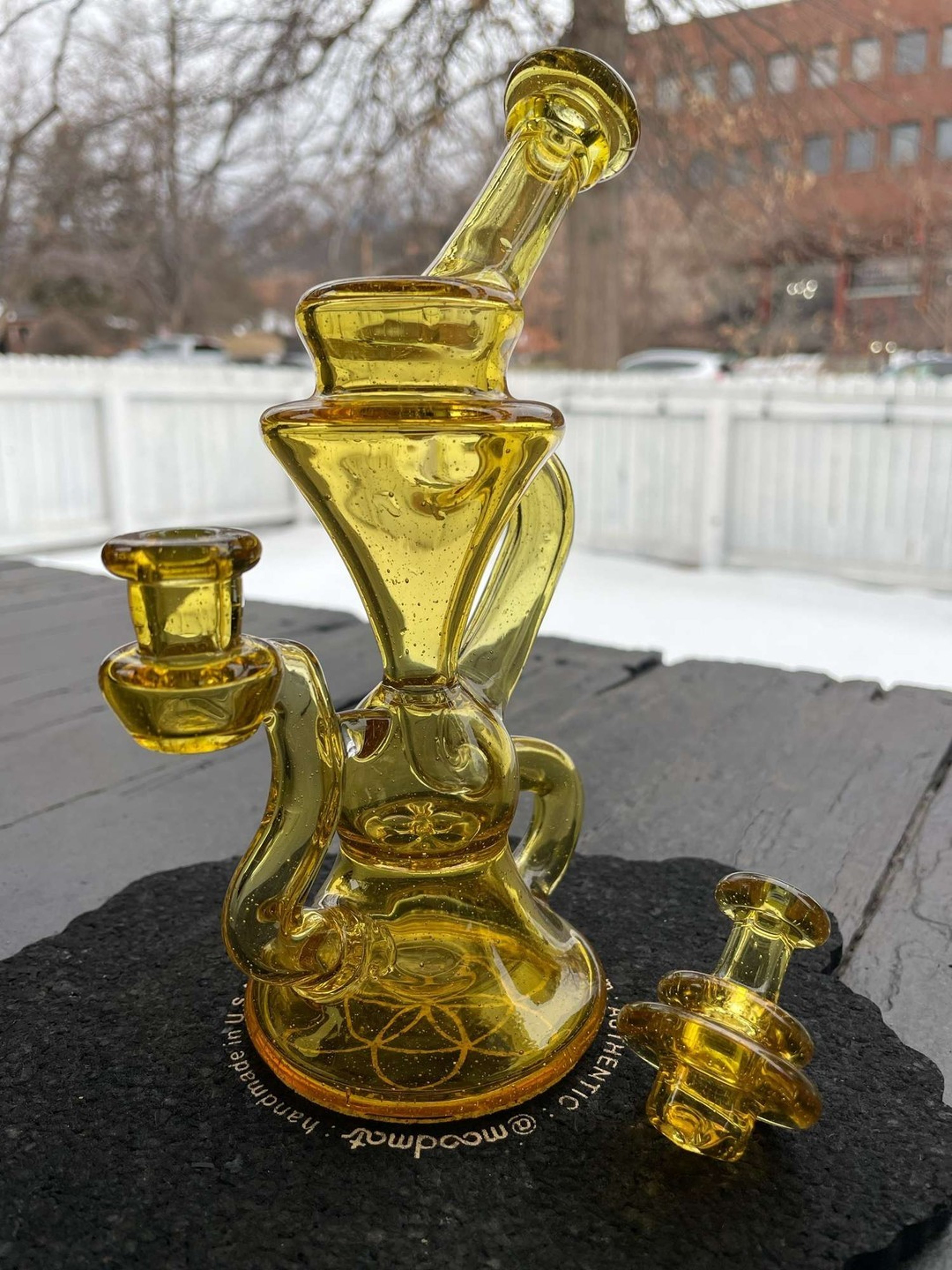 Blob Glass 8-4 Kickback Recycler image 0