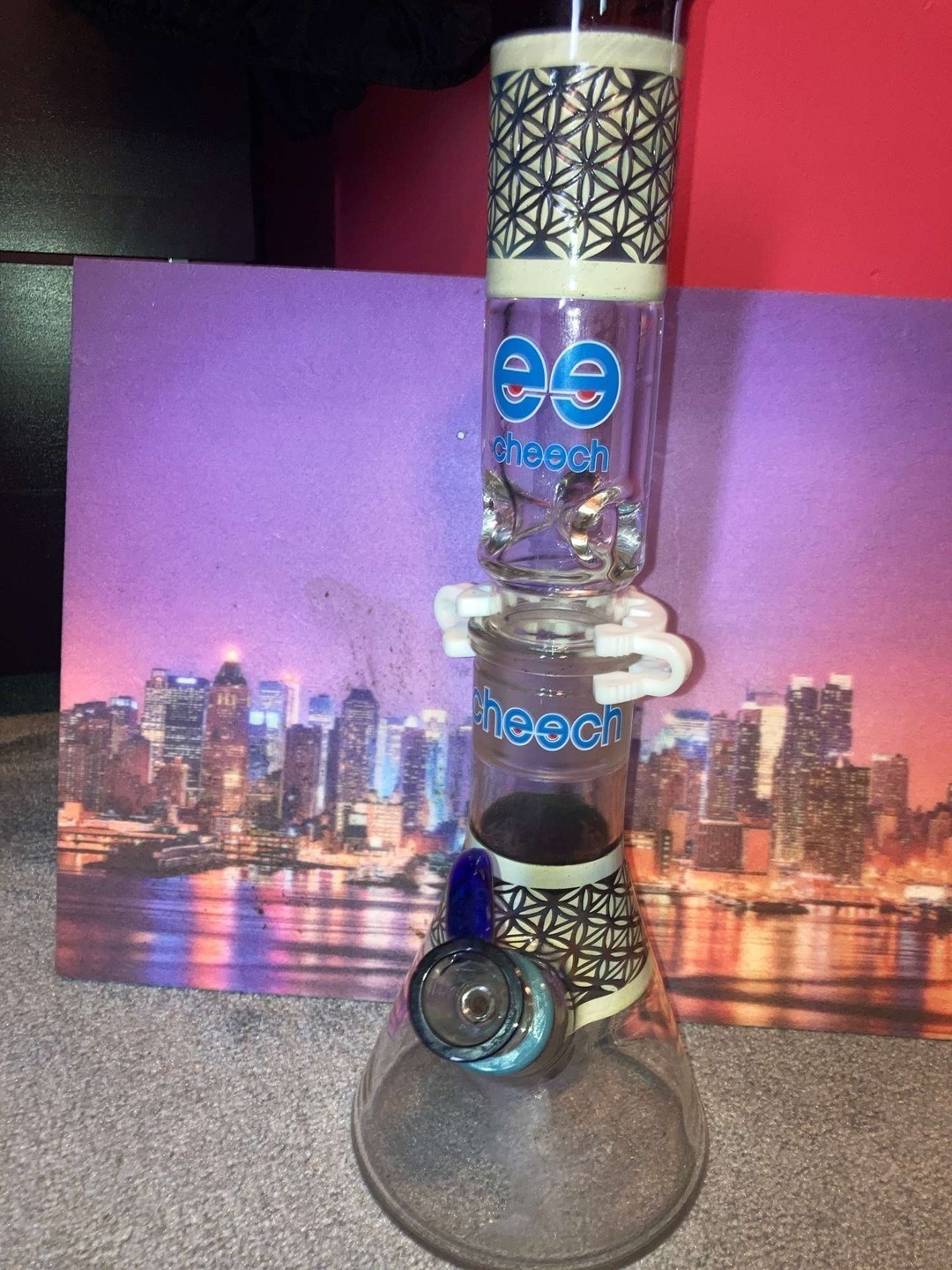 Cheech beaker image 0