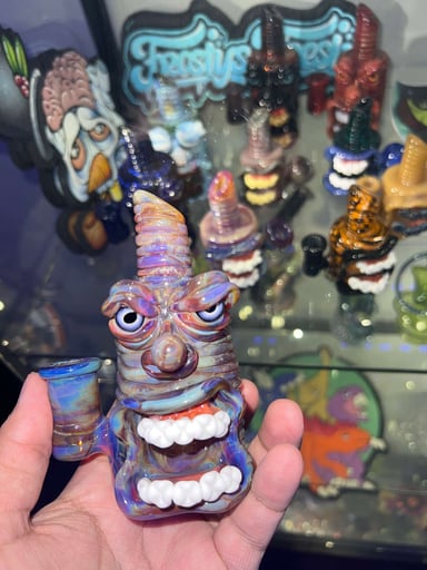 Preview pic of Amber purple frosty fresh